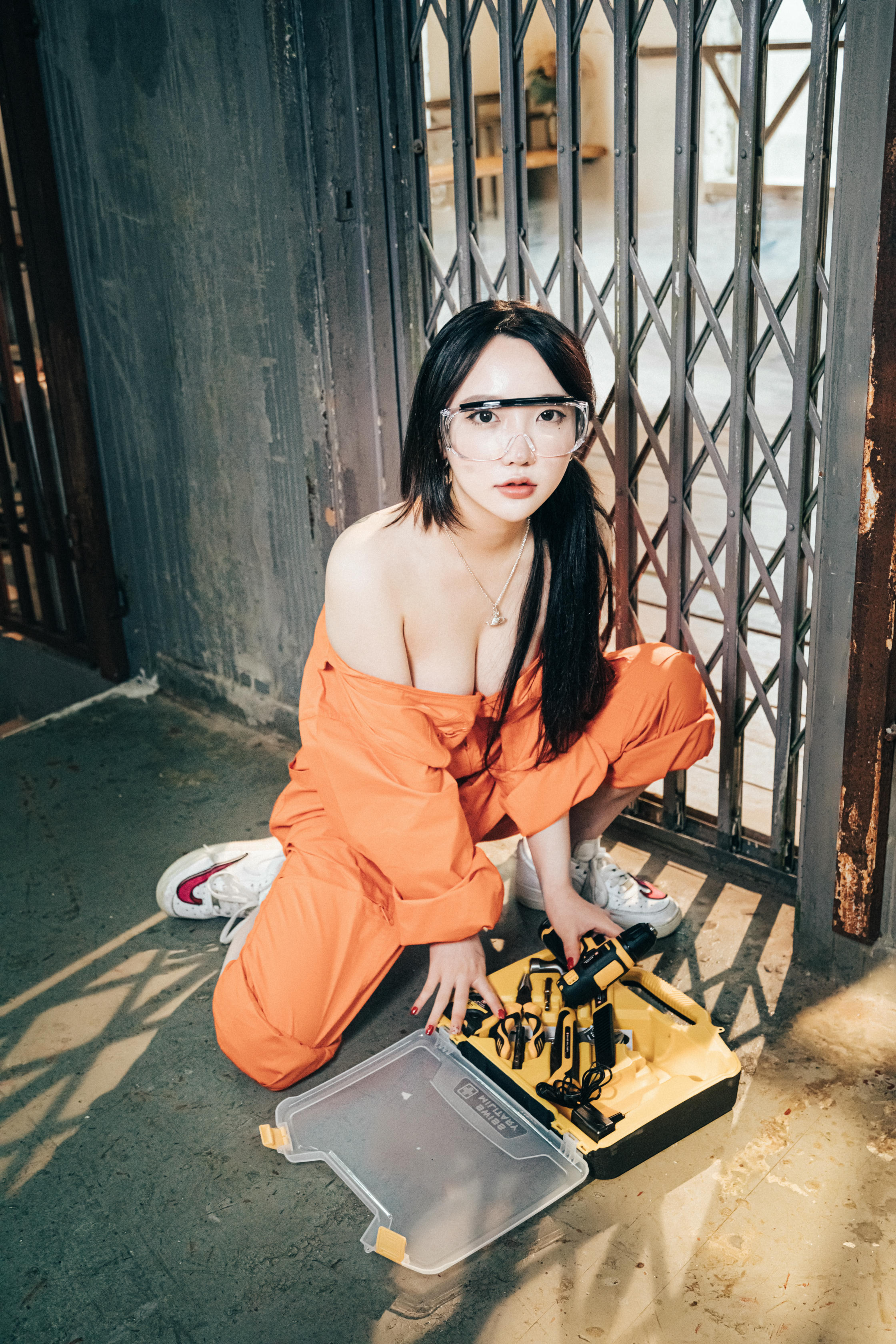 韩国模特孙乐乐-026_Loozy 孫樂樂 Son Ye-Eun (손예은) Where Are My Tools [86P-1.89GB]_第4集