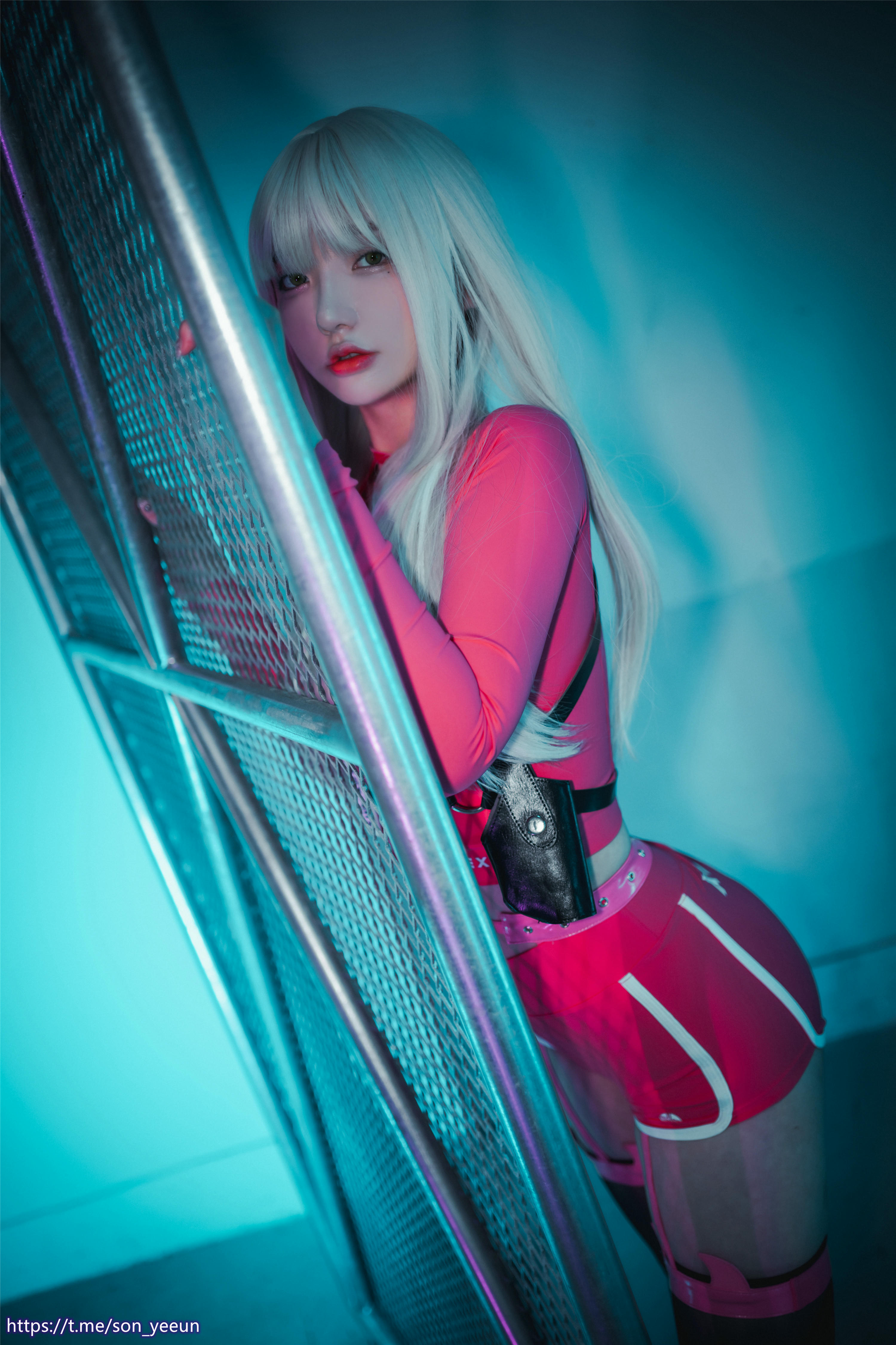 韩国模特孙乐乐-035_DJAWA Photo Vol.0170 - Son Ye-Eun (손예은) - [Squid Game] Triangle Soldier 鱿鱼游戏 [56P 657MB]_第2集