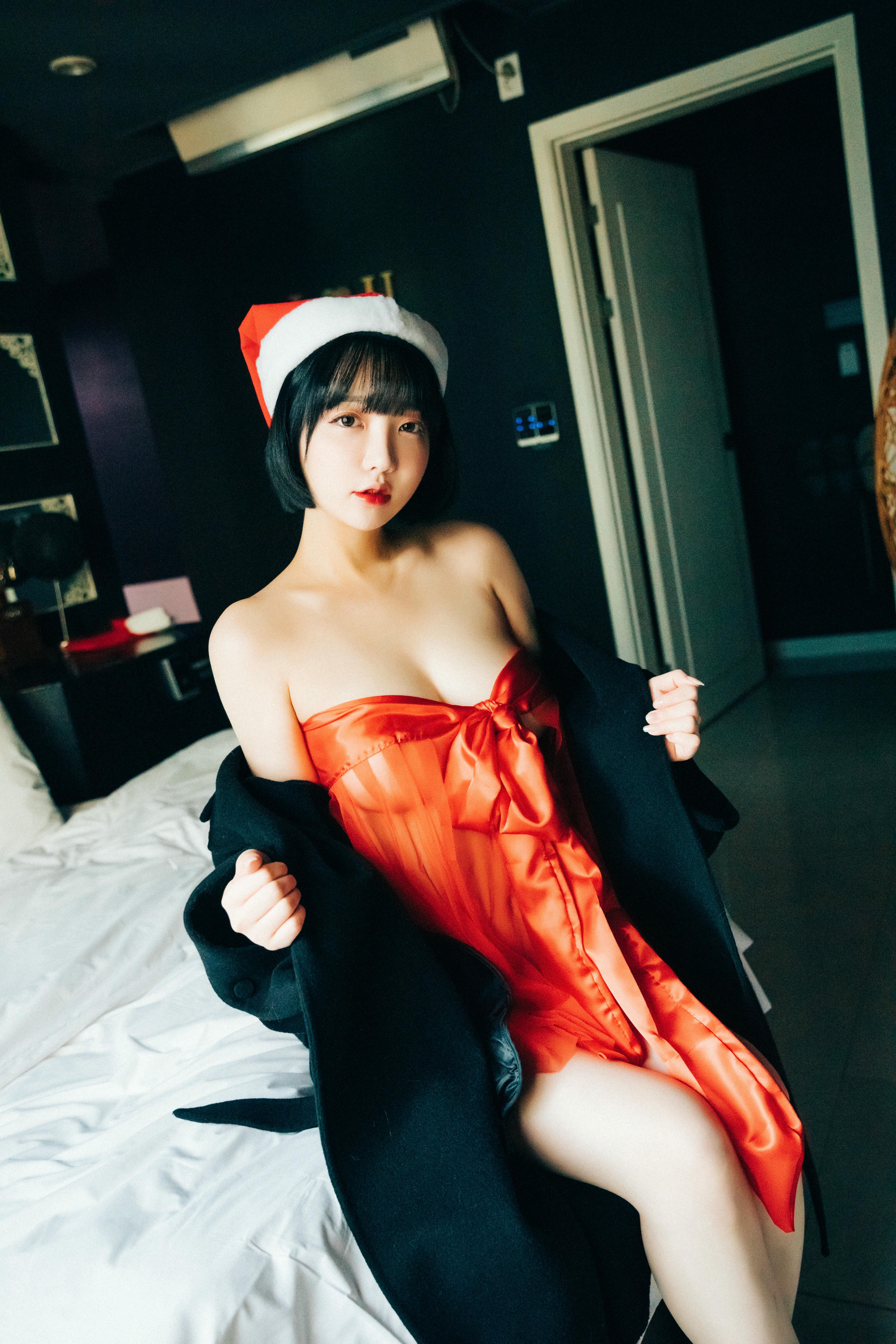 韩国模特孙乐乐-042_Loozy Son Ye-Eun (손예은)  Double Date+S.Ver [94P-705MB]-double-y_第1集