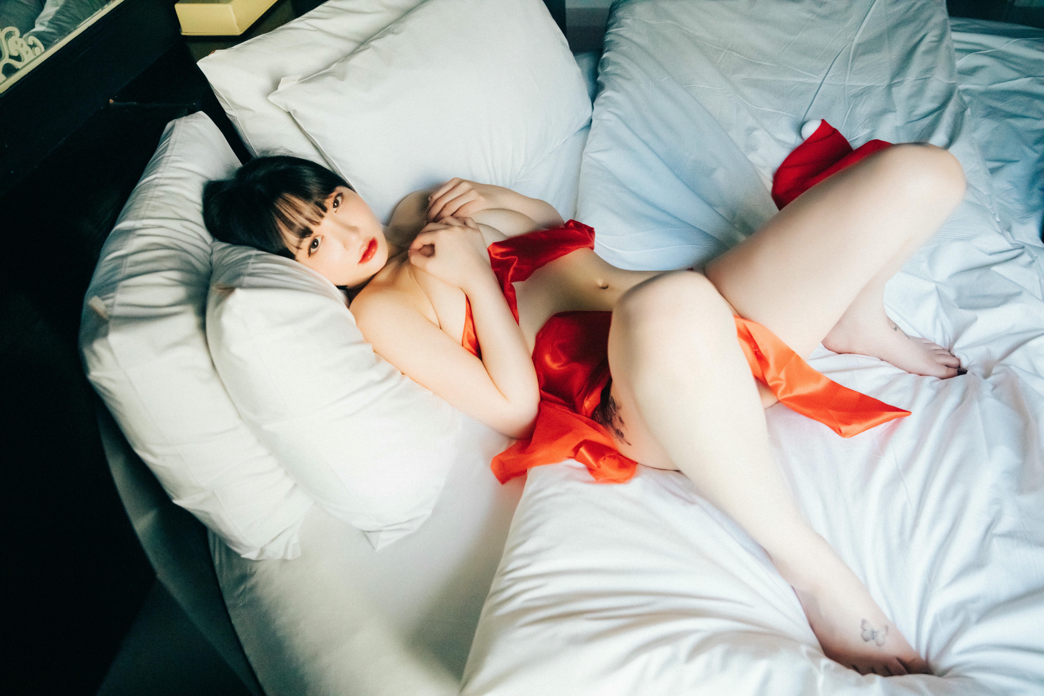 韩国模特孙乐乐-042_Loozy Son Ye-Eun (손예은)  Double Date+S.Ver [94P-705MB]-double-y_第2集