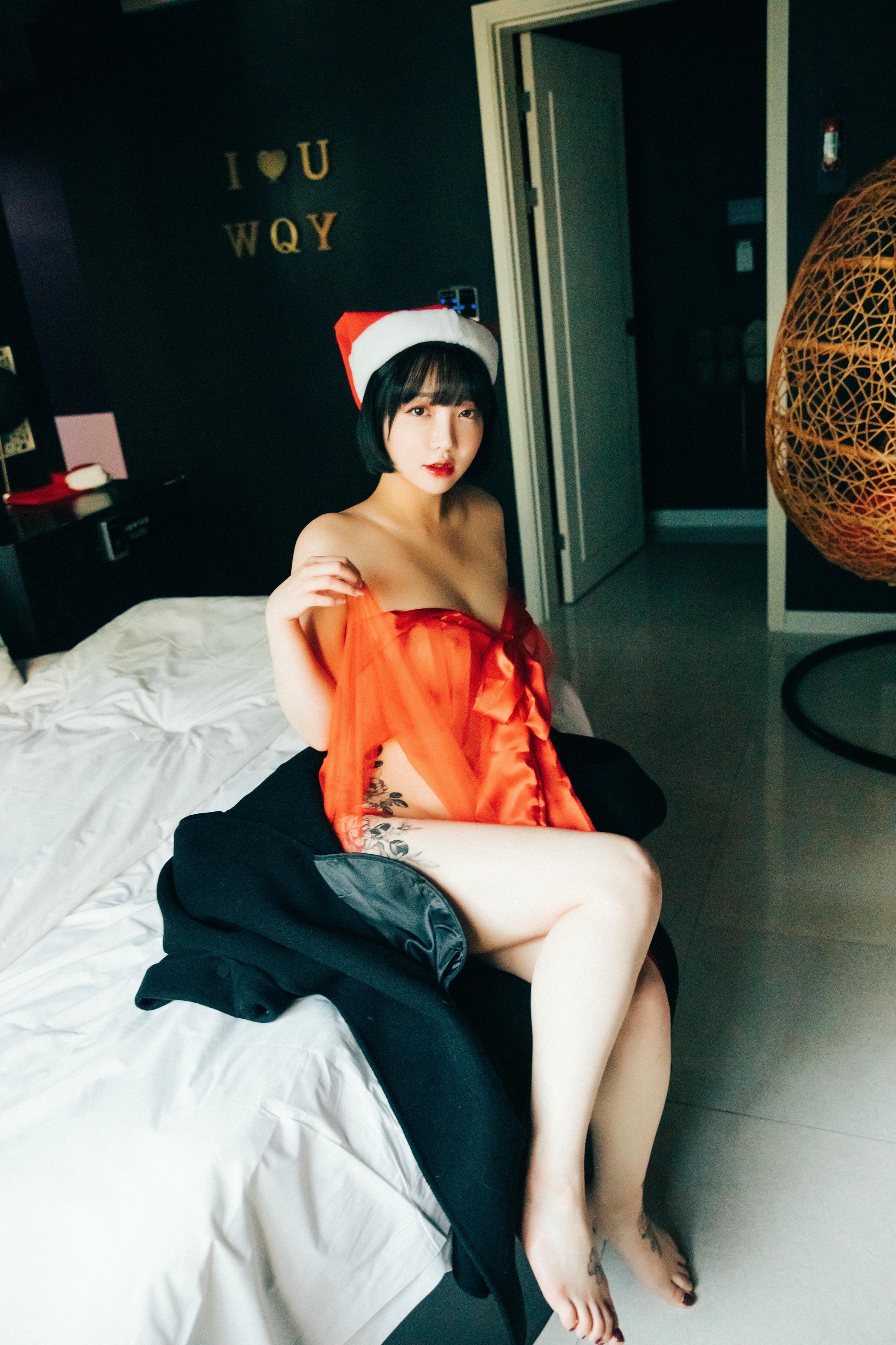 韩国模特孙乐乐-042_Loozy Son Ye-Eun (손예은)  Double Date+S.Ver [94P-705MB]-double-y_第1集