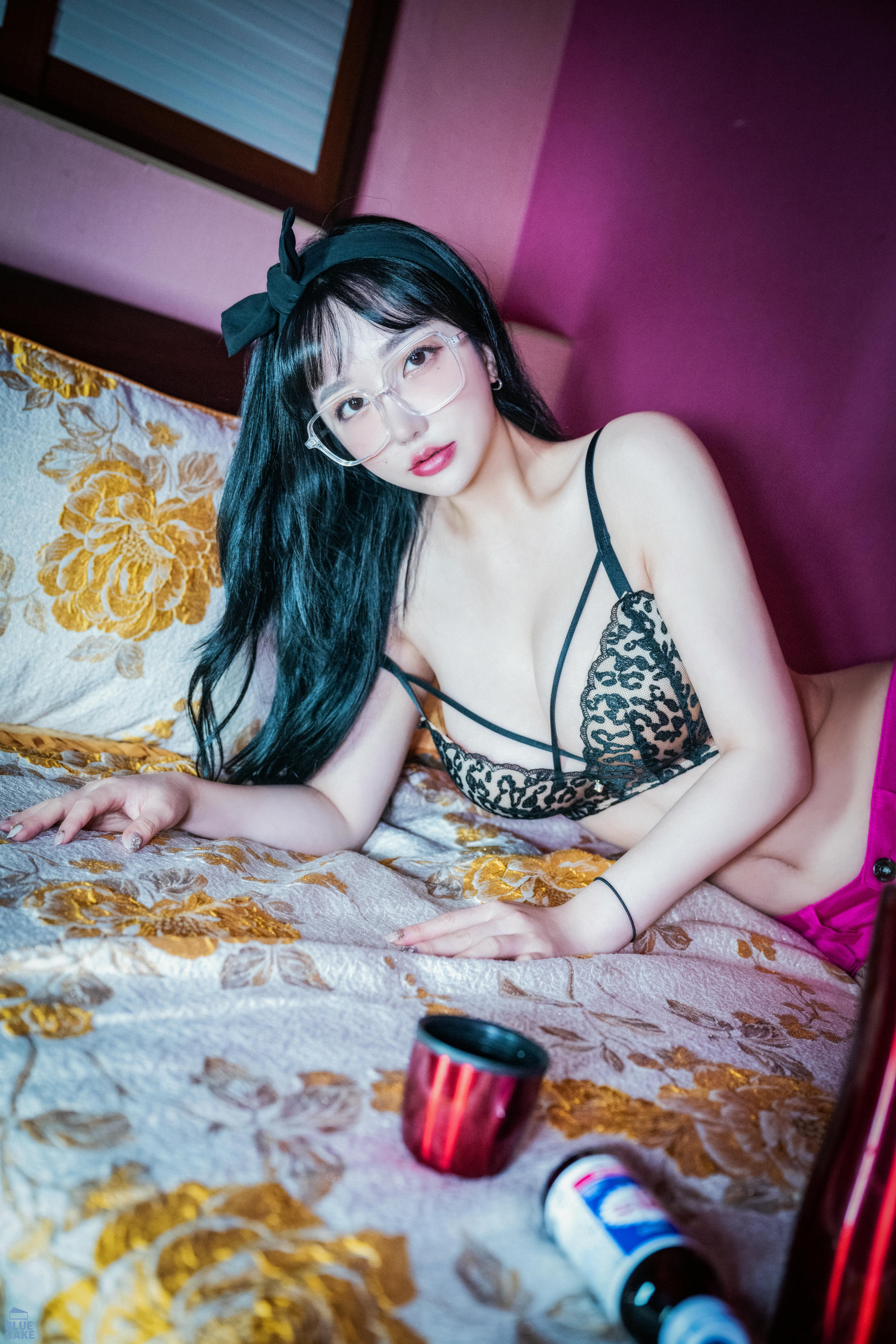 韩国模特孙乐乐-114_BLUECAKE YeEun Nude No Panty full++ [228P 8.02GB]_第6集