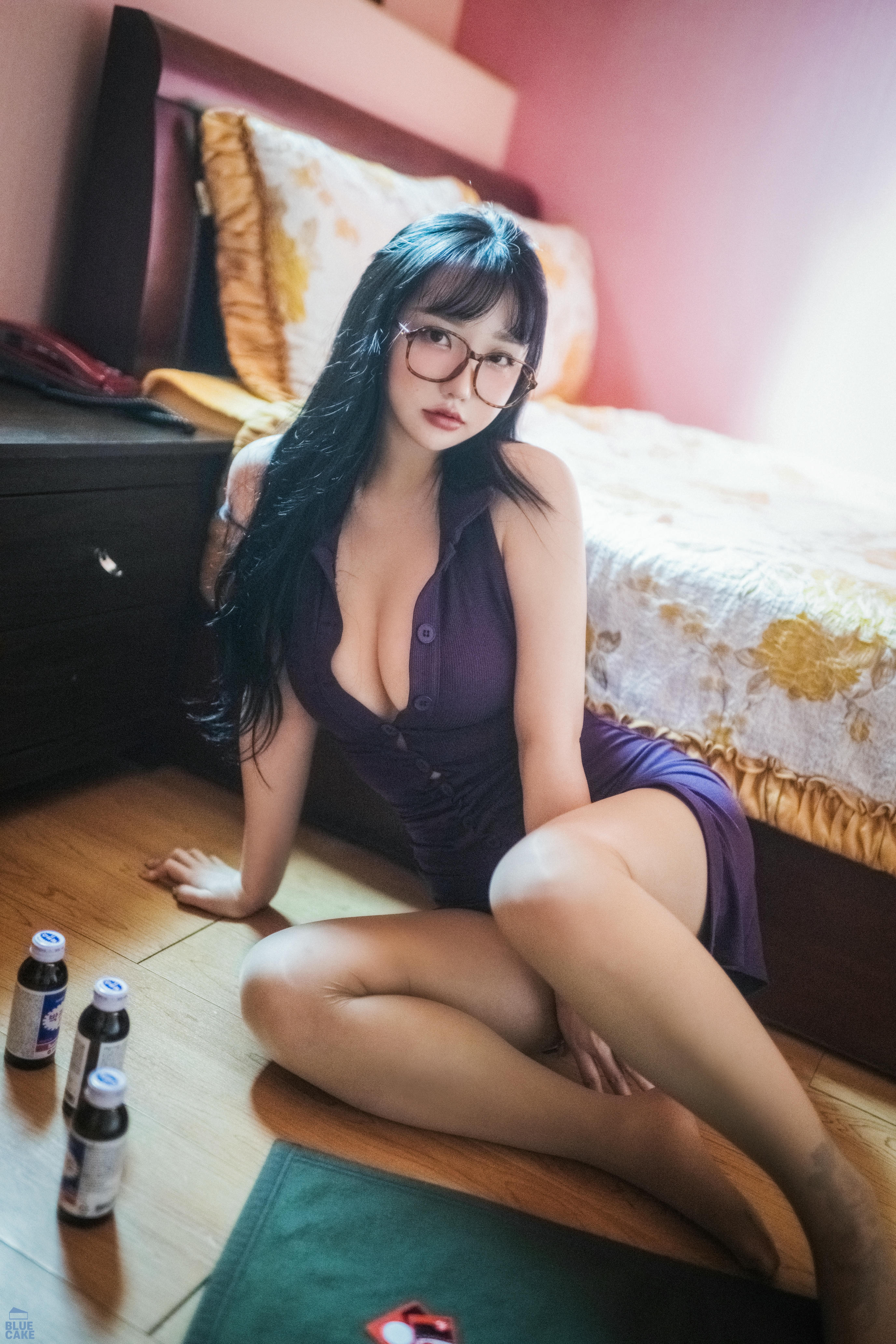 韩国模特孙乐乐-114_BLUECAKE YeEun Nude No Panty full++ [228P 8.02GB]_第1集