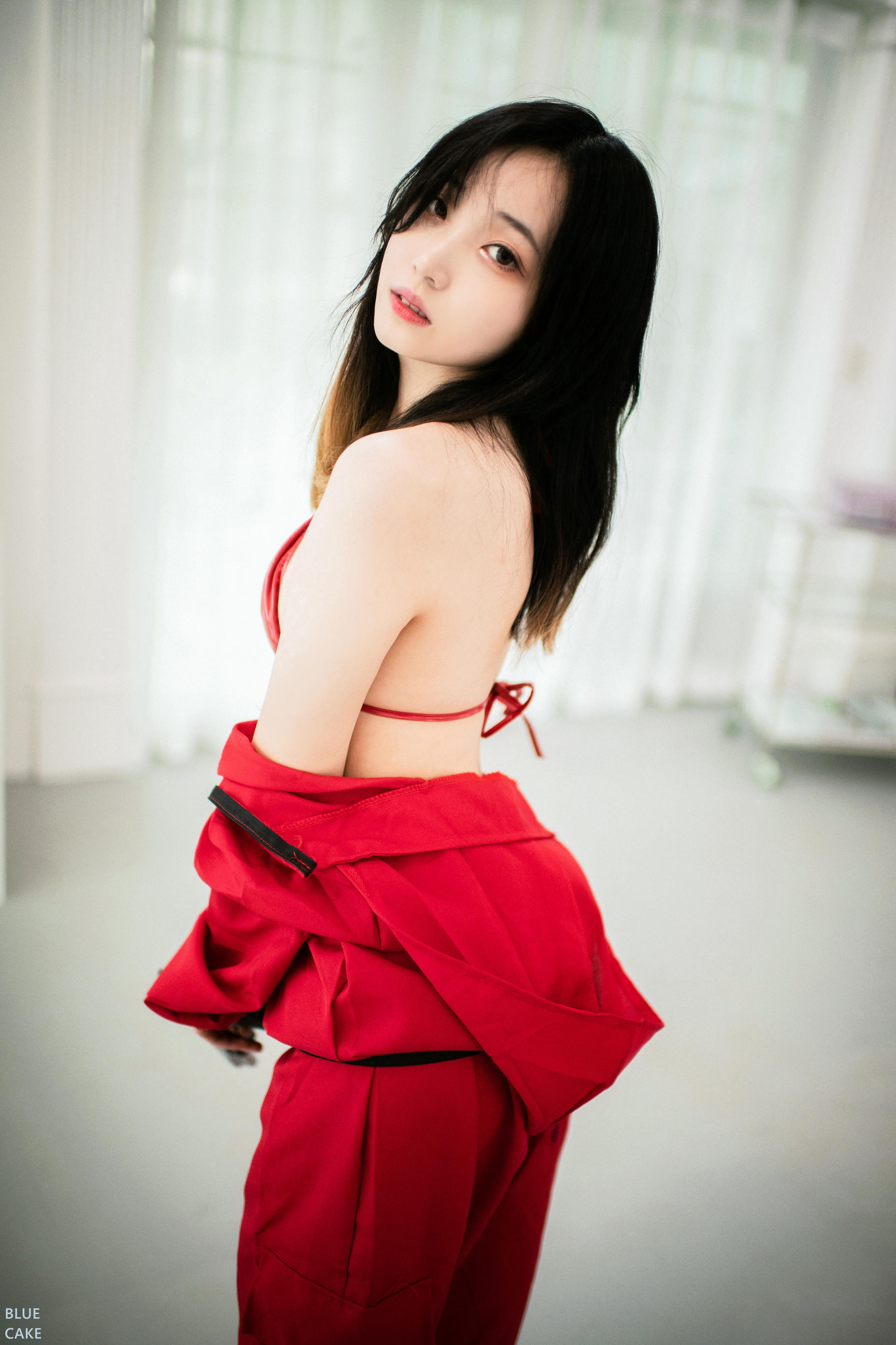 韩国模特孙乐乐-BLUECAKE Vol.0048 Bambi (밤비) & Son Ye-Eun (손예은) - Play Game [124P 1.67GB]_第2集