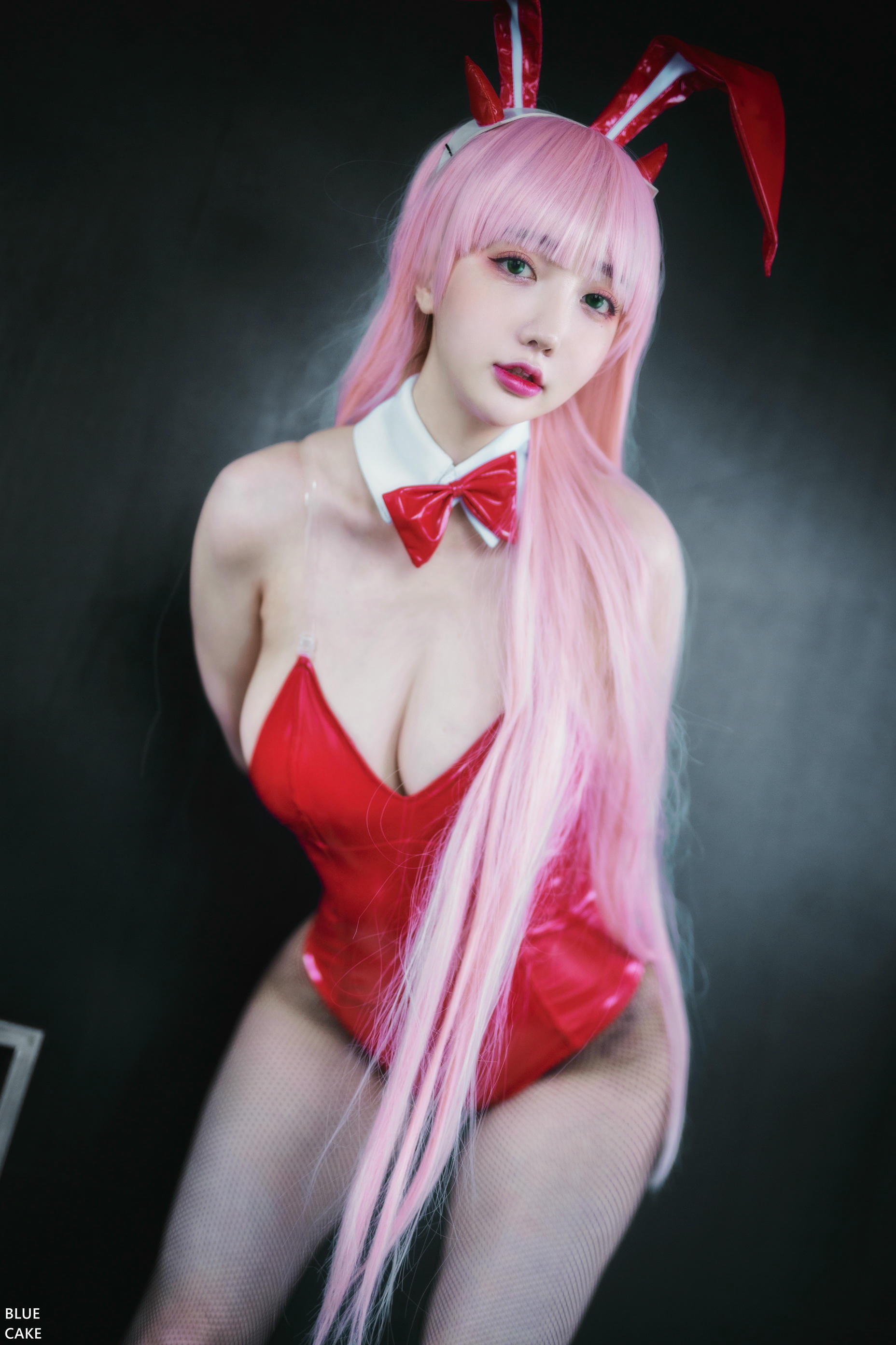 韩国模特孙乐乐-BLUECAKE Vol.0053 Son Ye-Eun (손예은) - IN THE SEXXY 002 [132P 341MB]_第1集