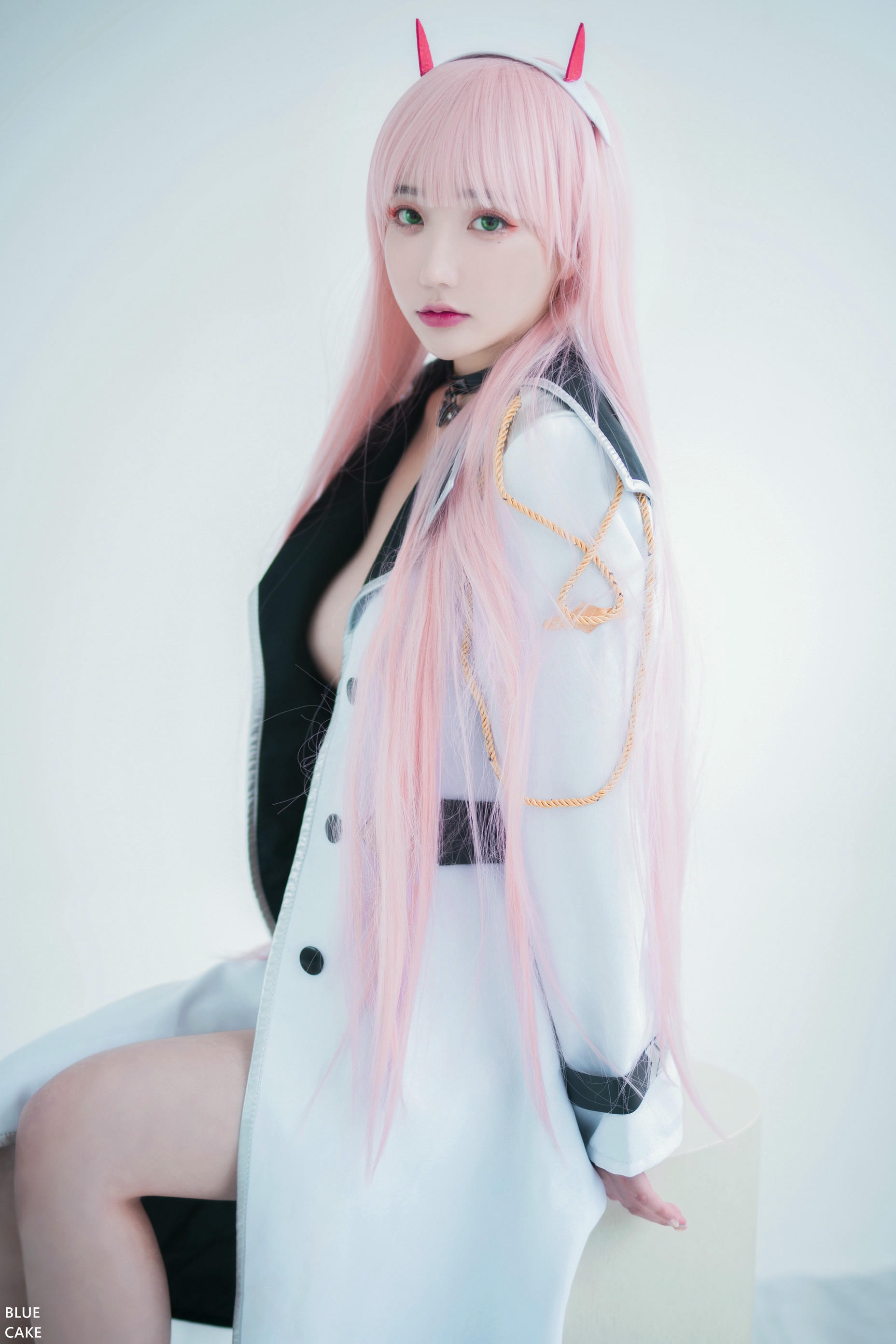 韩国模特孙乐乐-BLUECAKE Vol.0053 Son Ye-Eun (손예은) - IN THE SEXXY 002 [132P 341MB]_第4集