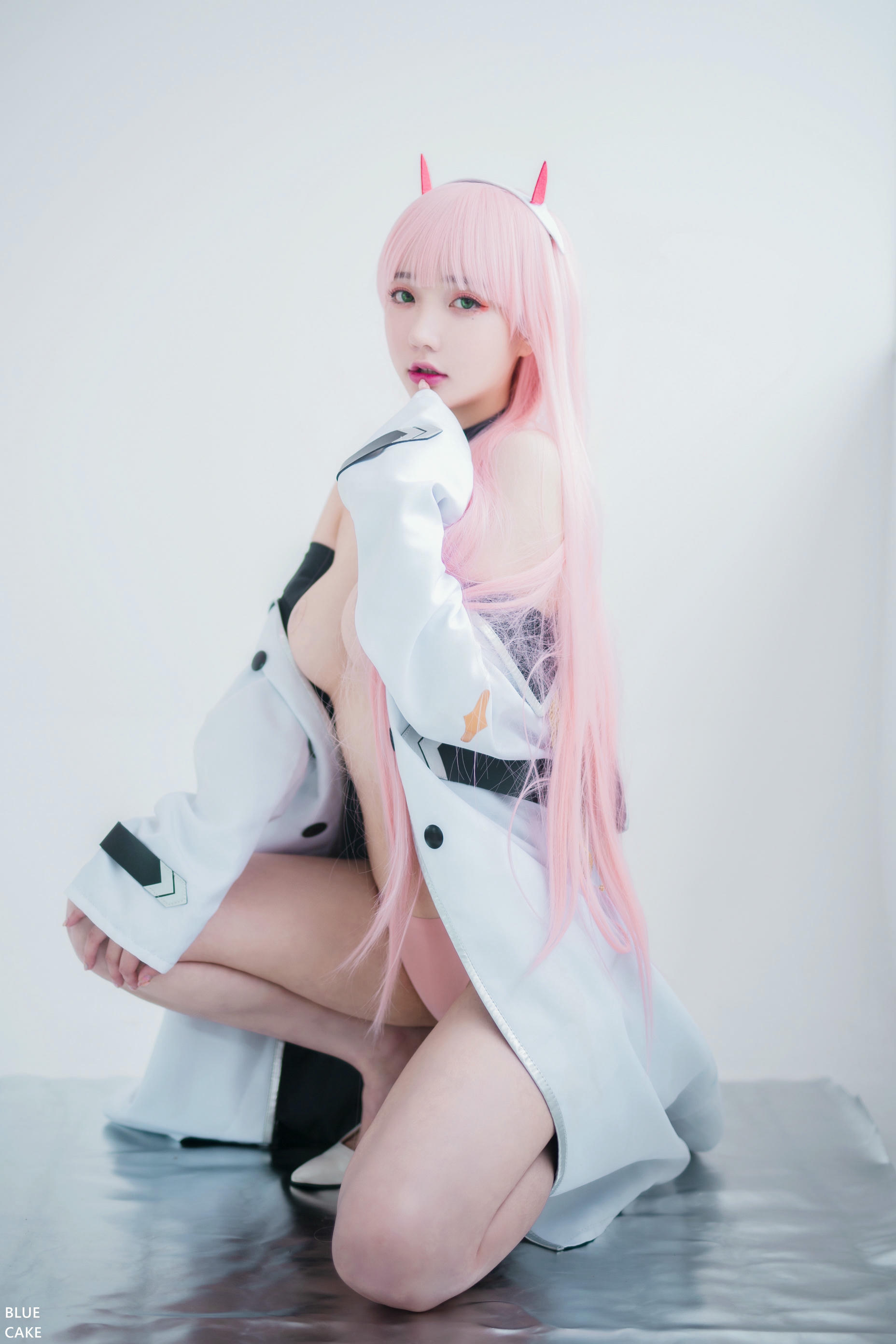 韩国模特孙乐乐-BLUECAKE Vol.0053 Son Ye-Eun (손예은) - IN THE SEXXY 002 [132P 341MB]_第5集