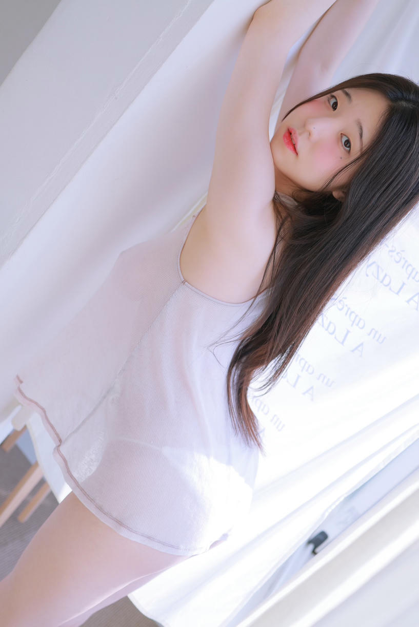 李妍宇-Yeon Woo NO.014 (연우) See through [103P+5V／2.00GB]_第2集