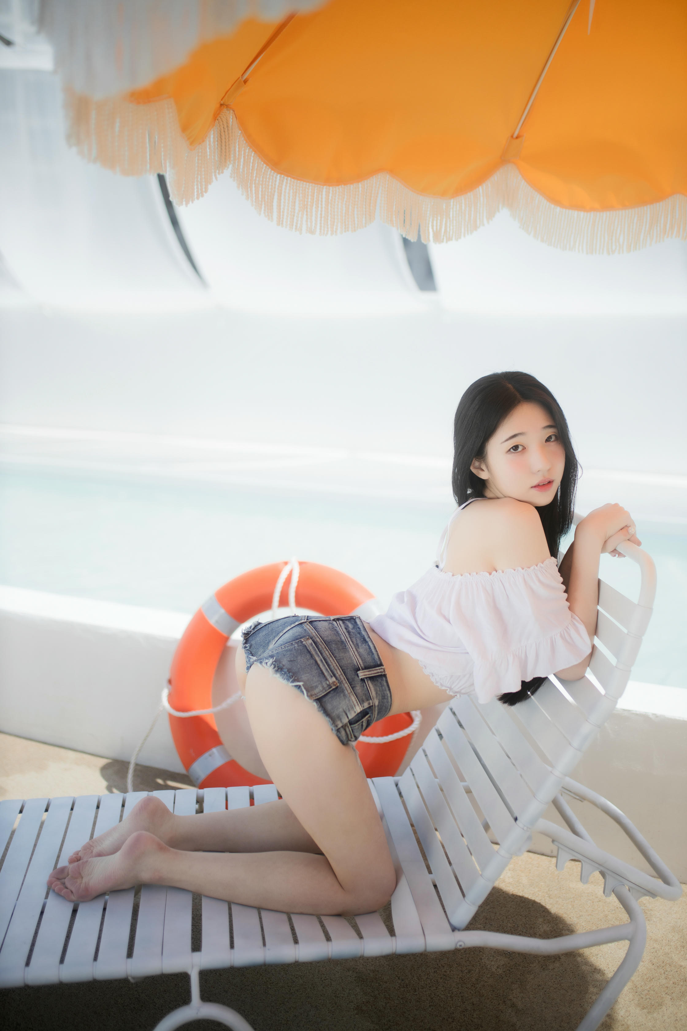 李妍宇-Yeon Woo NO.024 Mini Photobook [18P 222MB]_第1集
