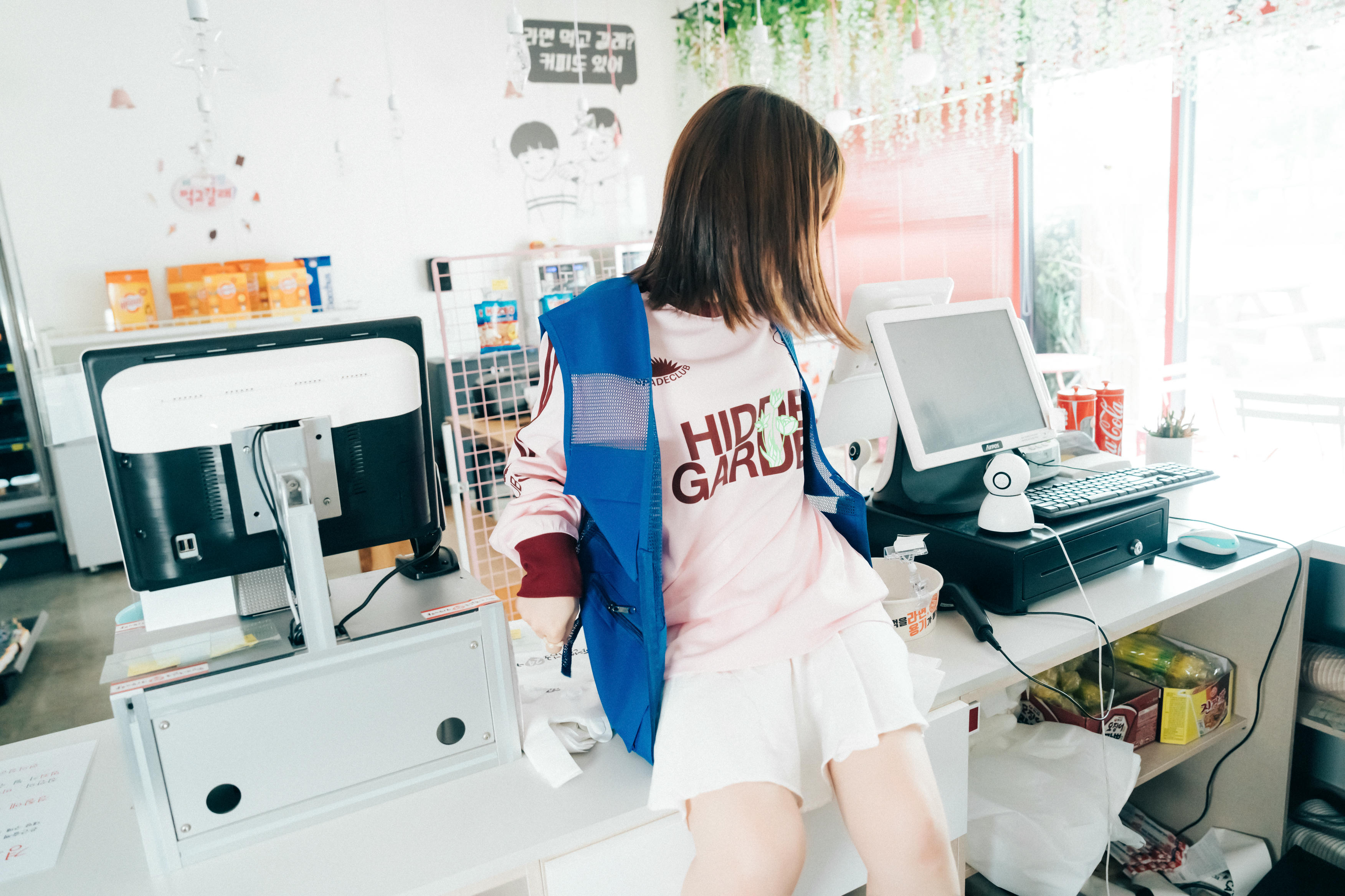 韩国模特-Yeri NO.017 Loozy Yeri Pocket Girl Alba [146P+7V／3.13GB]_第1集