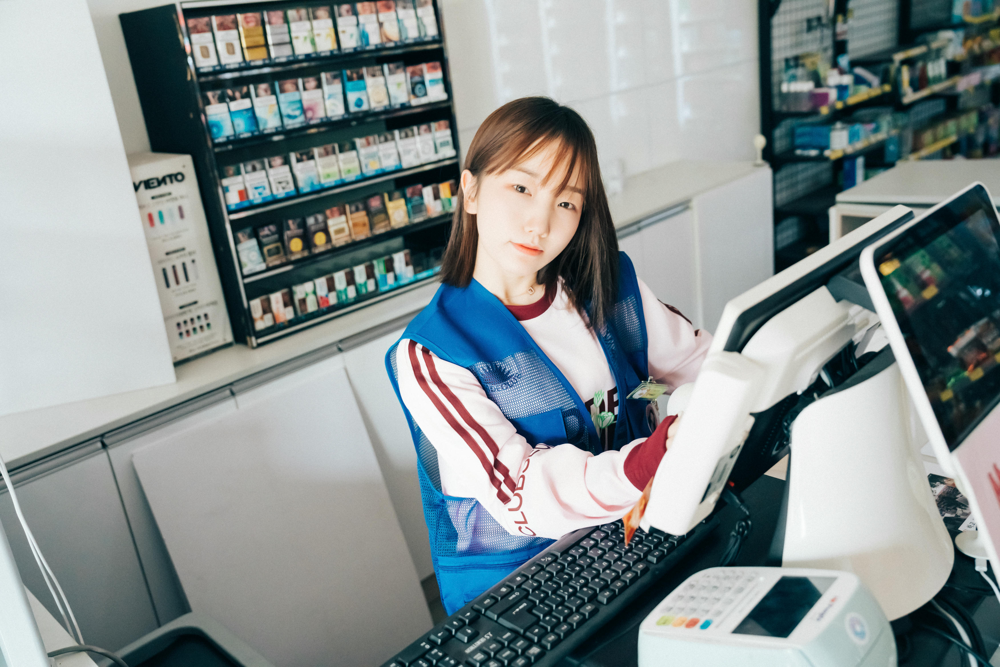 韩国模特-Yeri NO.017 Loozy Yeri Pocket Girl Alba [146P+7V／3.13GB]_第1集