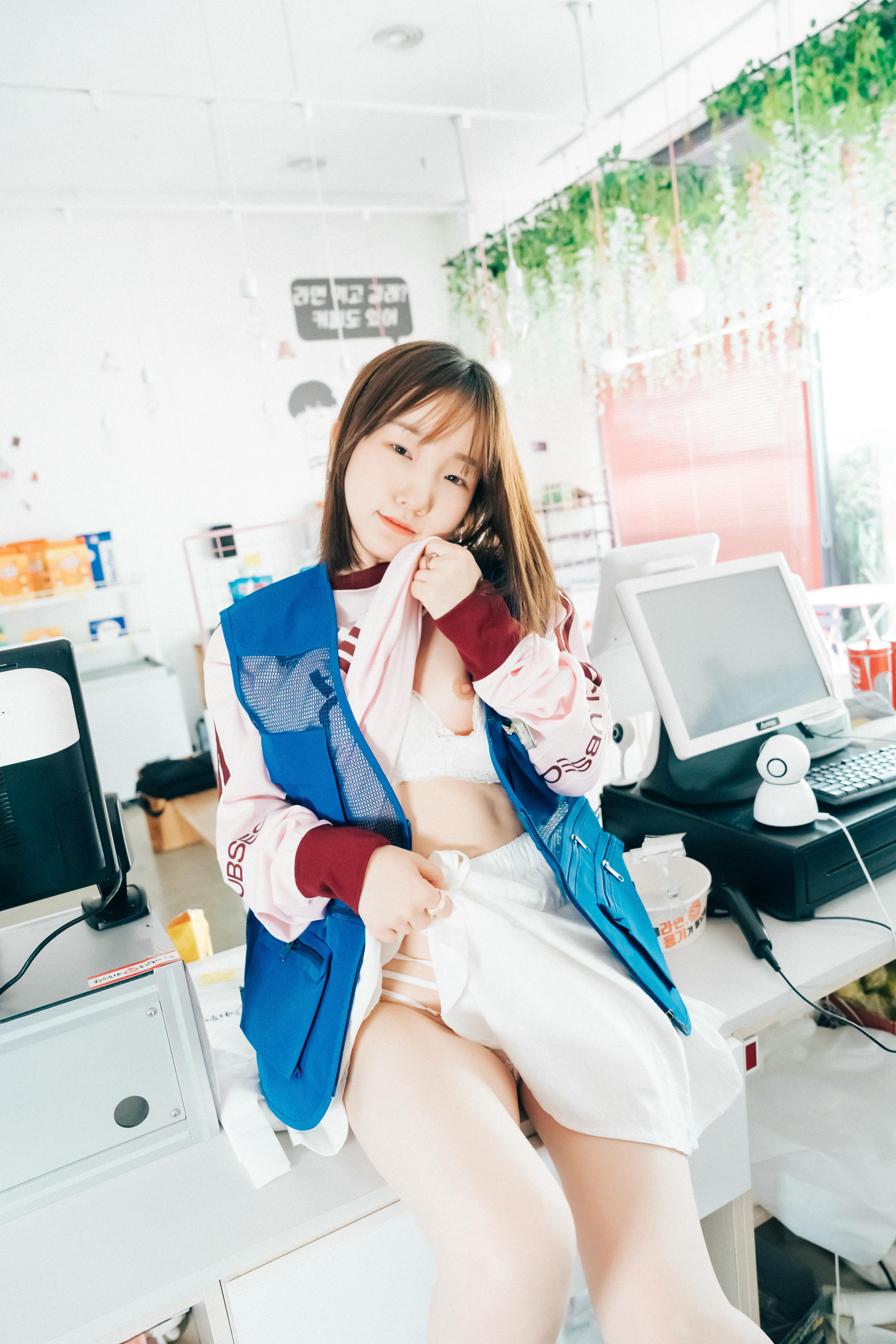 韩国模特-Yeri NO.017 Loozy Yeri Pocket Girl Alba [146P+7V／3.13GB]-s version_第1集