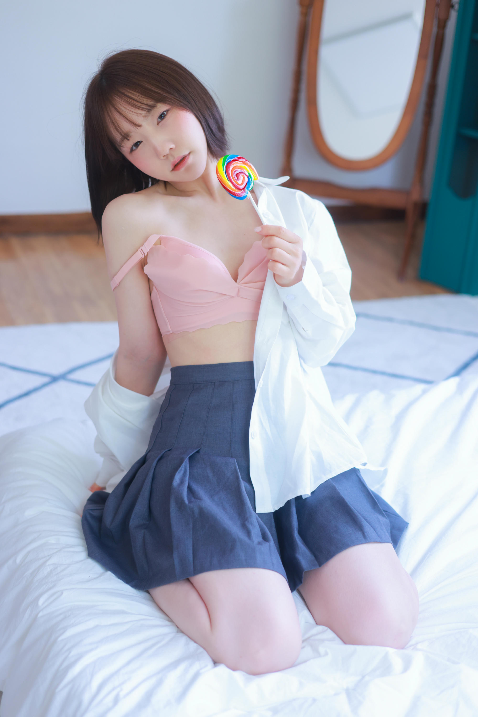 韩国模特-Yeri NO.019 Yo-U Yeri Vol.1 Pure [114P1V／1.94GB]_第2集