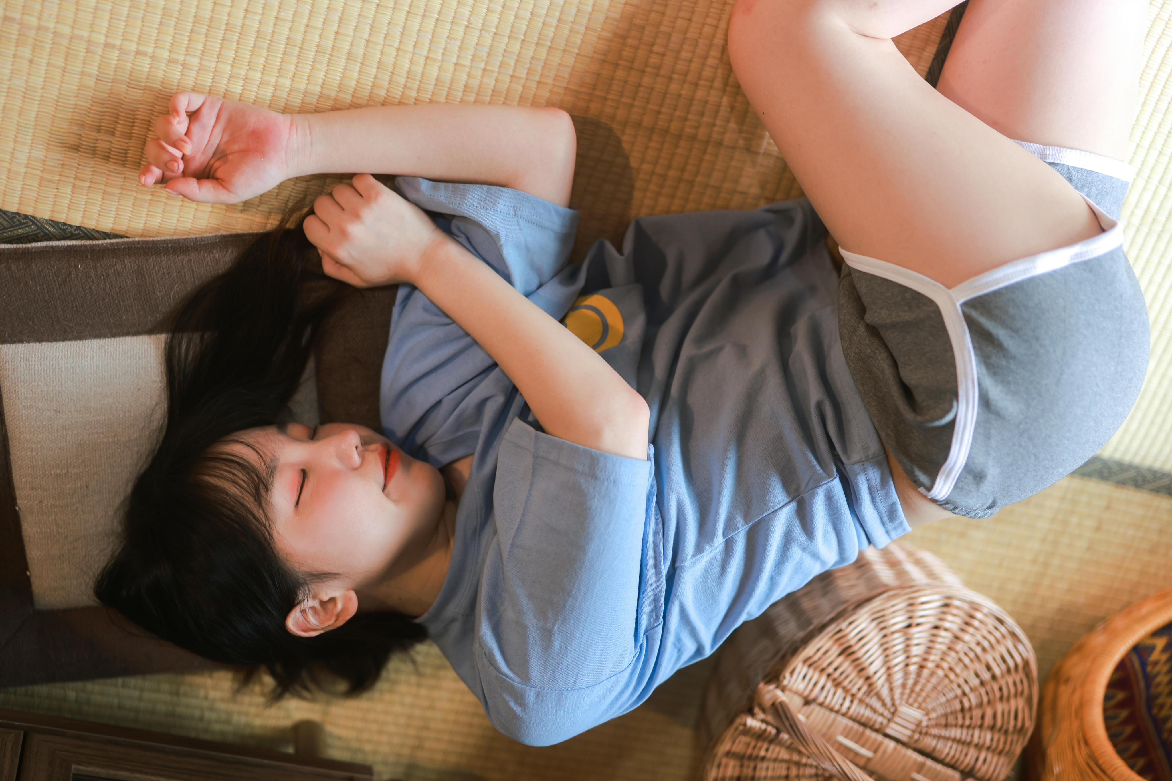 韩国模特-Yeri NO.020 SWEETBOX Yeri The end of summer [303P2V／6.21GB]_第2集