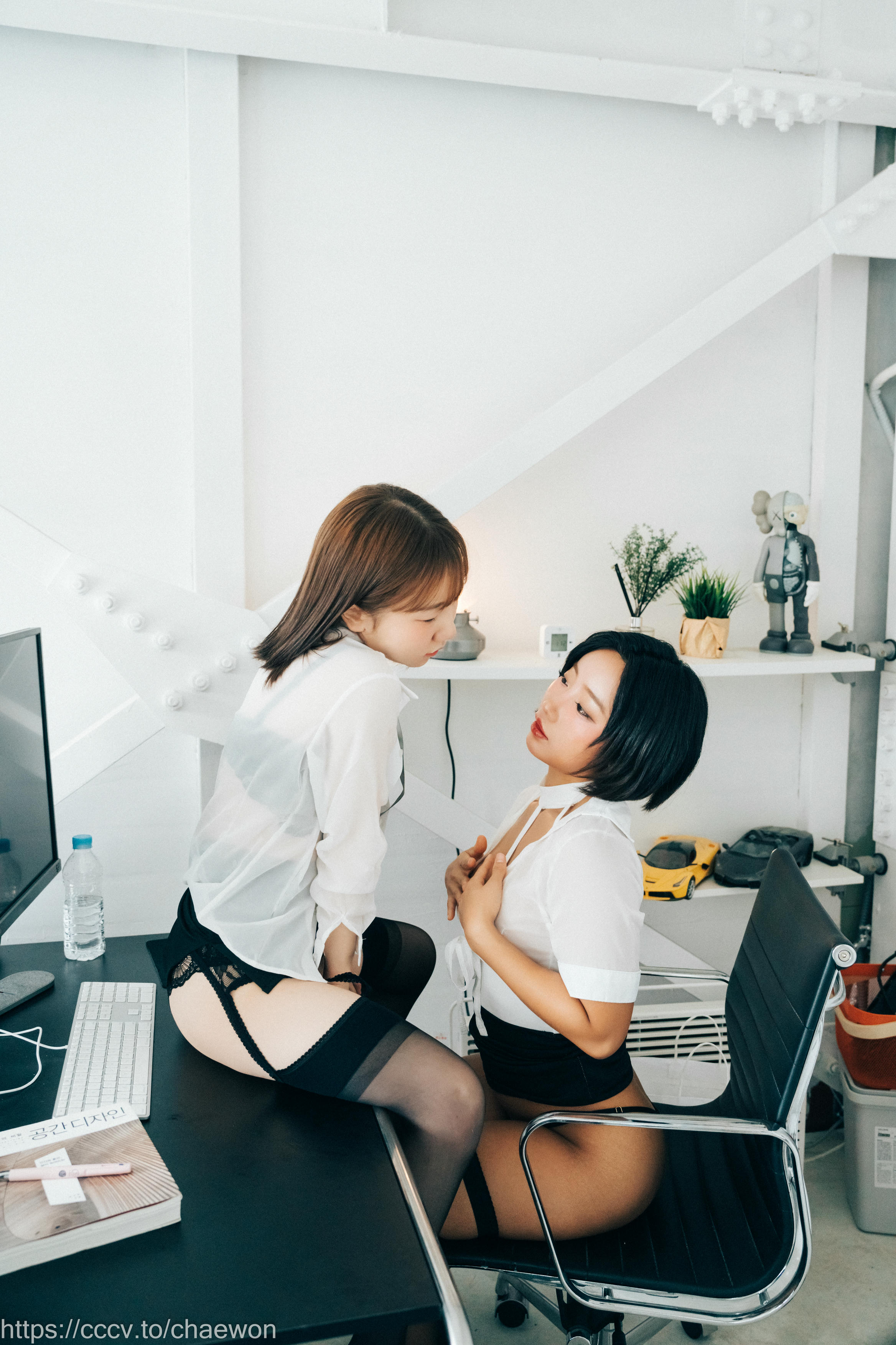 韩国模特-Yeri NO.022 Loozy & Botty Queen Office Master [199P+6V／3.72GB]_第3集