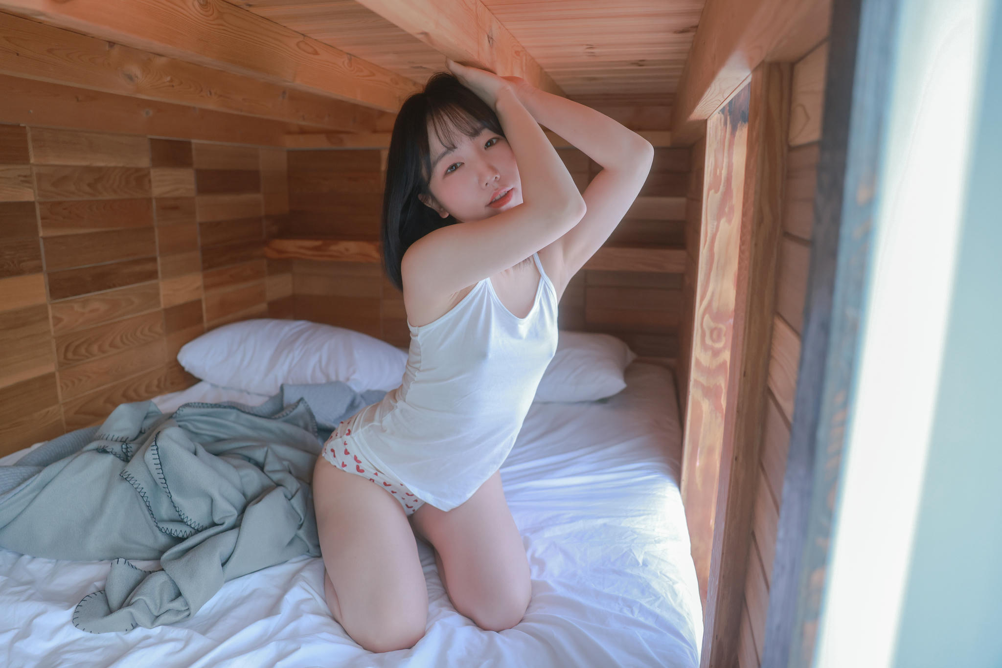 韩国模特-Yeri NO.027 SWEETBOX Summer Story [376P+4V／5.62GB]_第9集