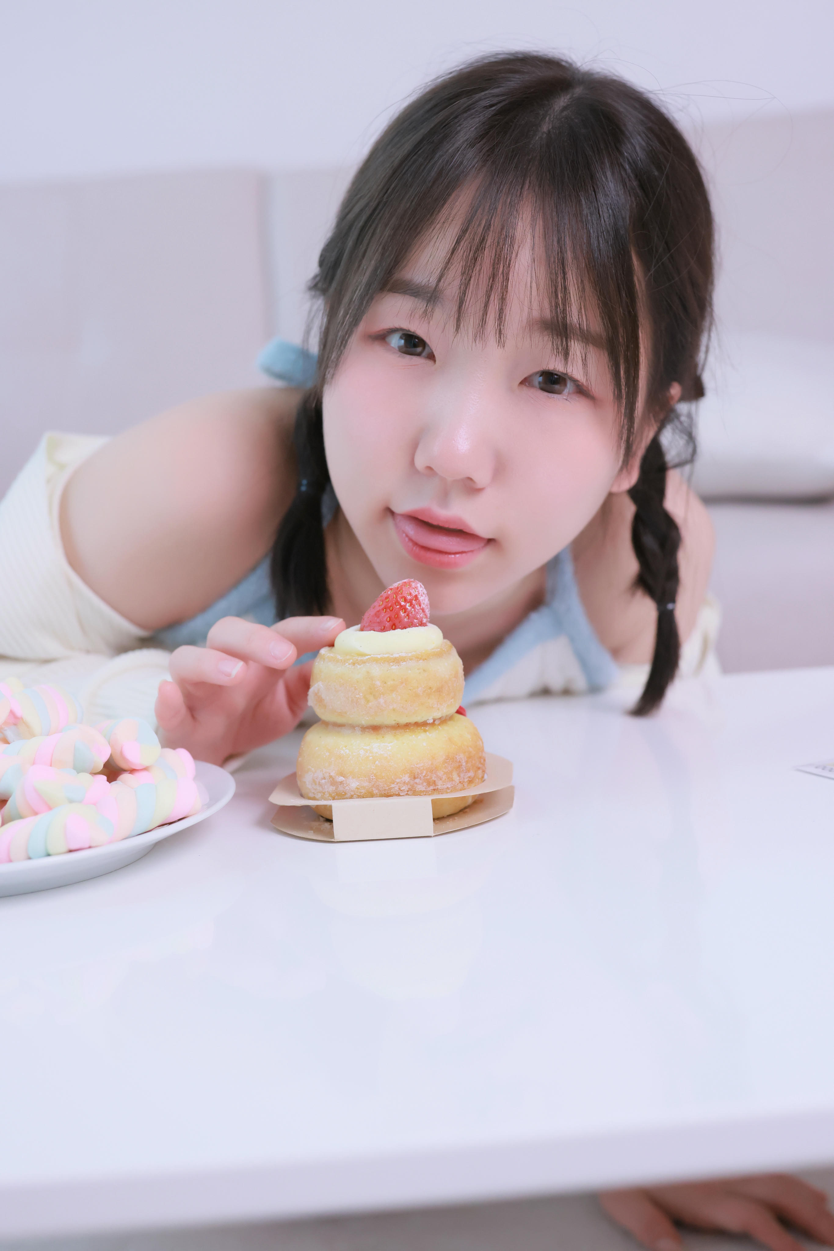 韩国模特-Yeri NO.028 SWEETBOX SWTB Vol.25 Yeri [69P+2V／2.18GB]_第1集