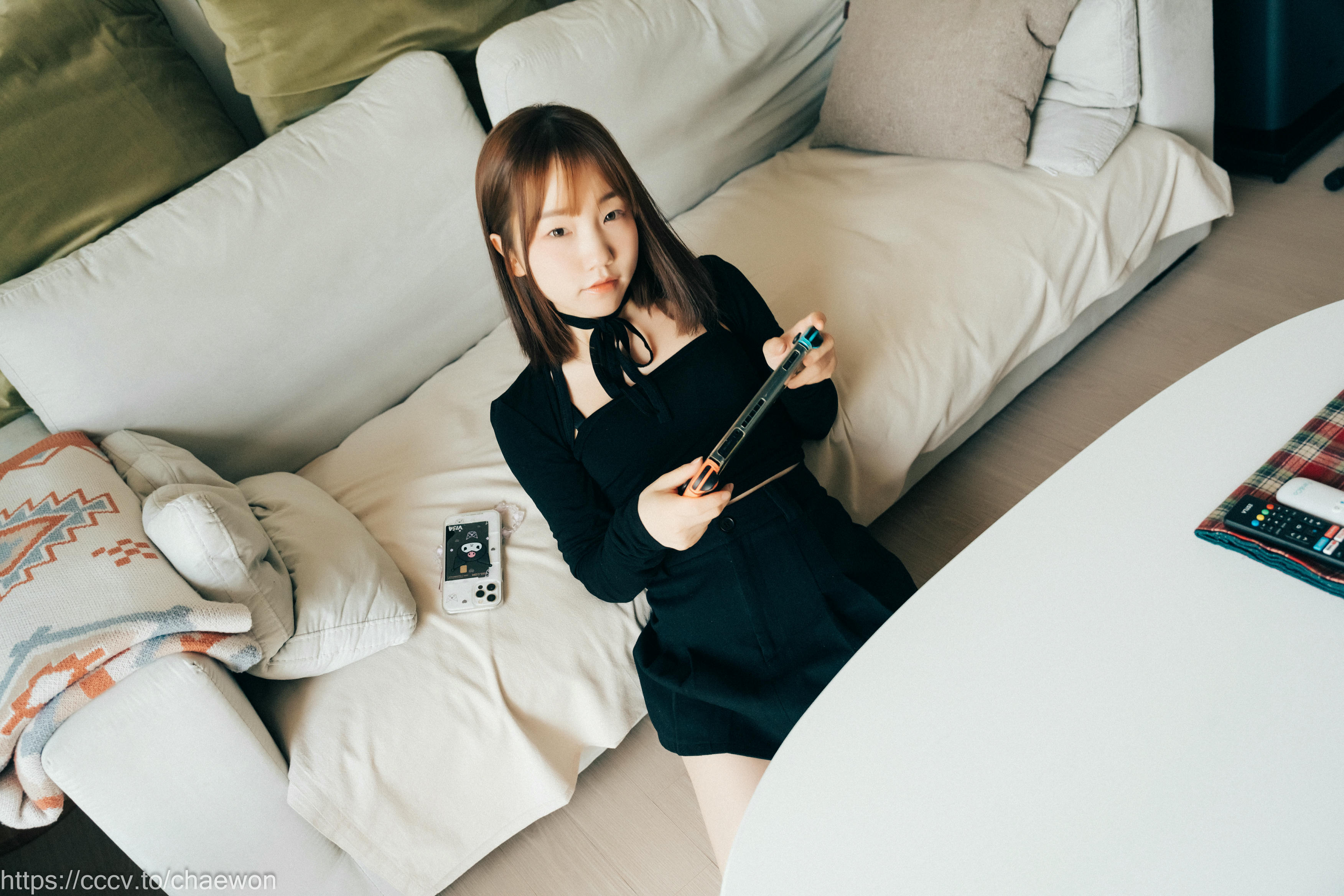 韩国模特-Yeri NO.035 Loozy Yeri Visitor [131P2V-3.83GB]_第1集