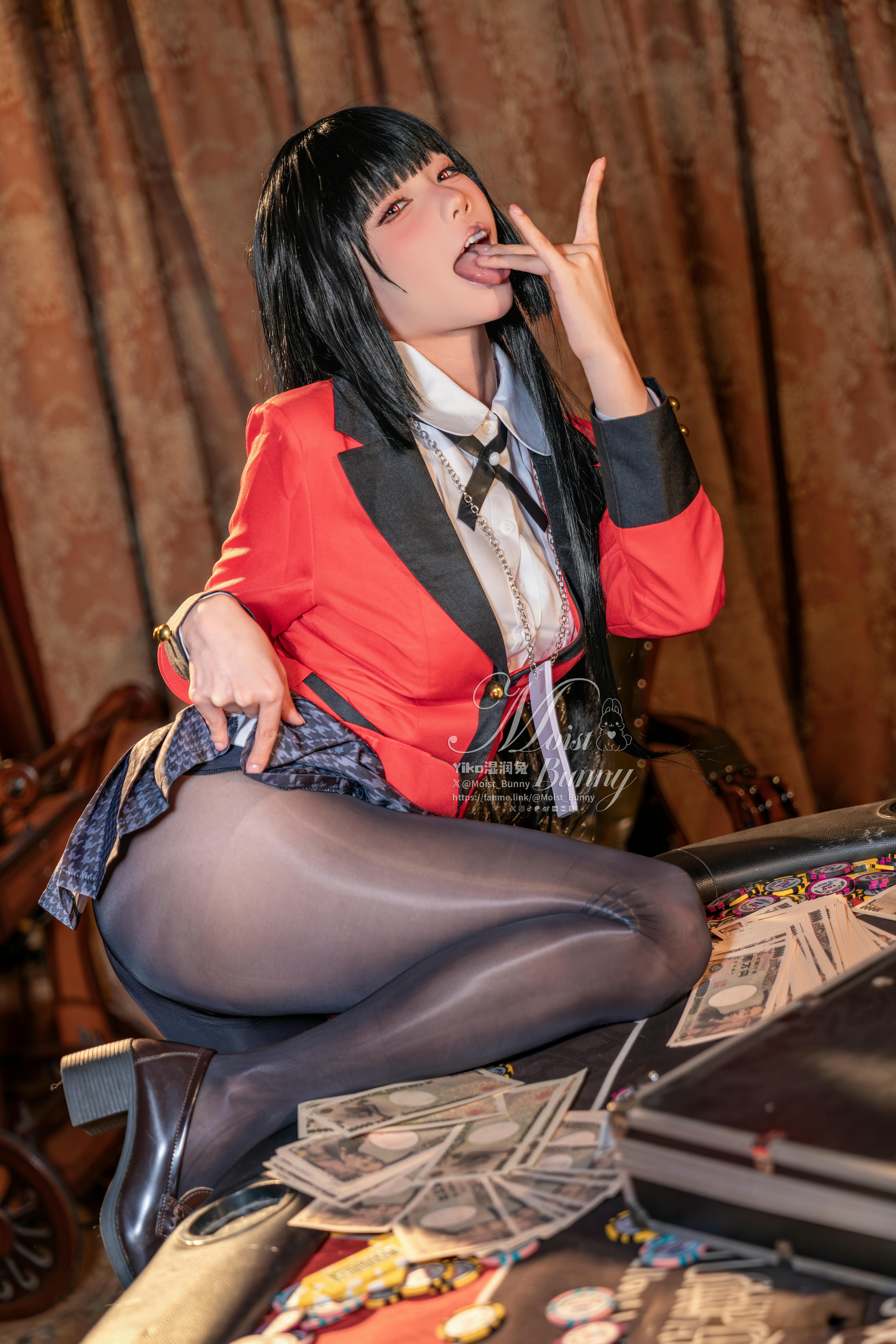 Yiko湿润兔 NO.200 24.12月作品『狂赌之梦』[90P1V 2.73GB]_第1集