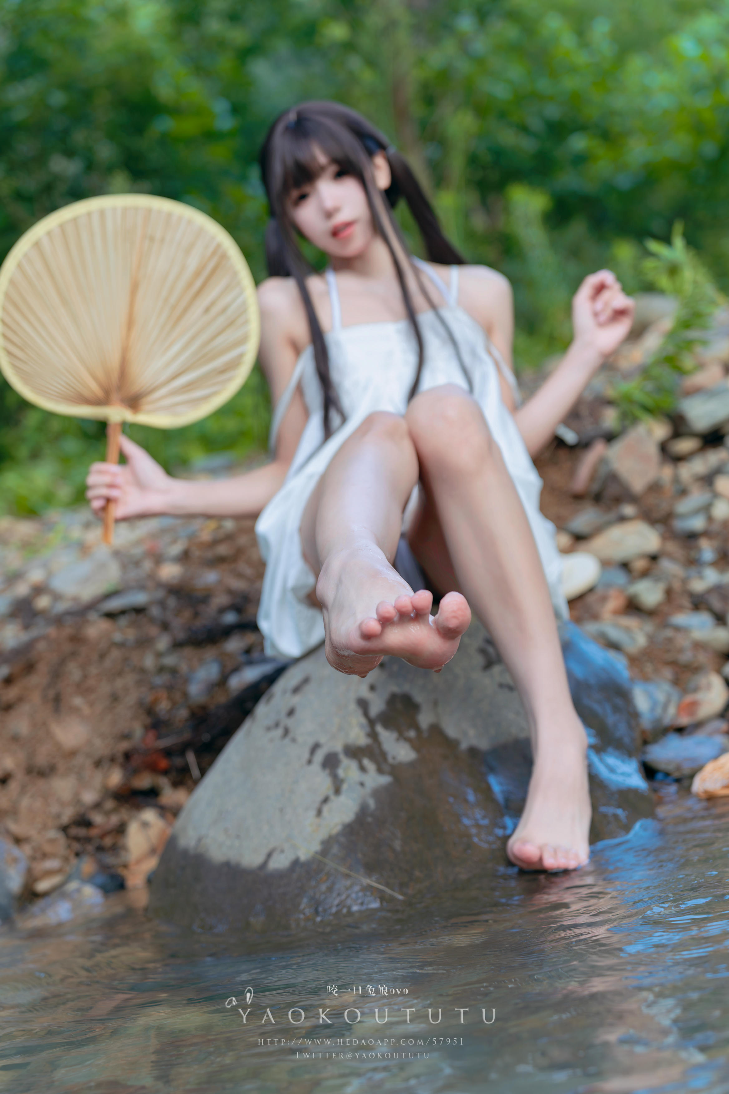 黏黏团子兔 NO.083 咬一口兔娘ovo 八月订阅『溯溪之夏』恋爱循环 [60P1V 1.25GB]_第2集