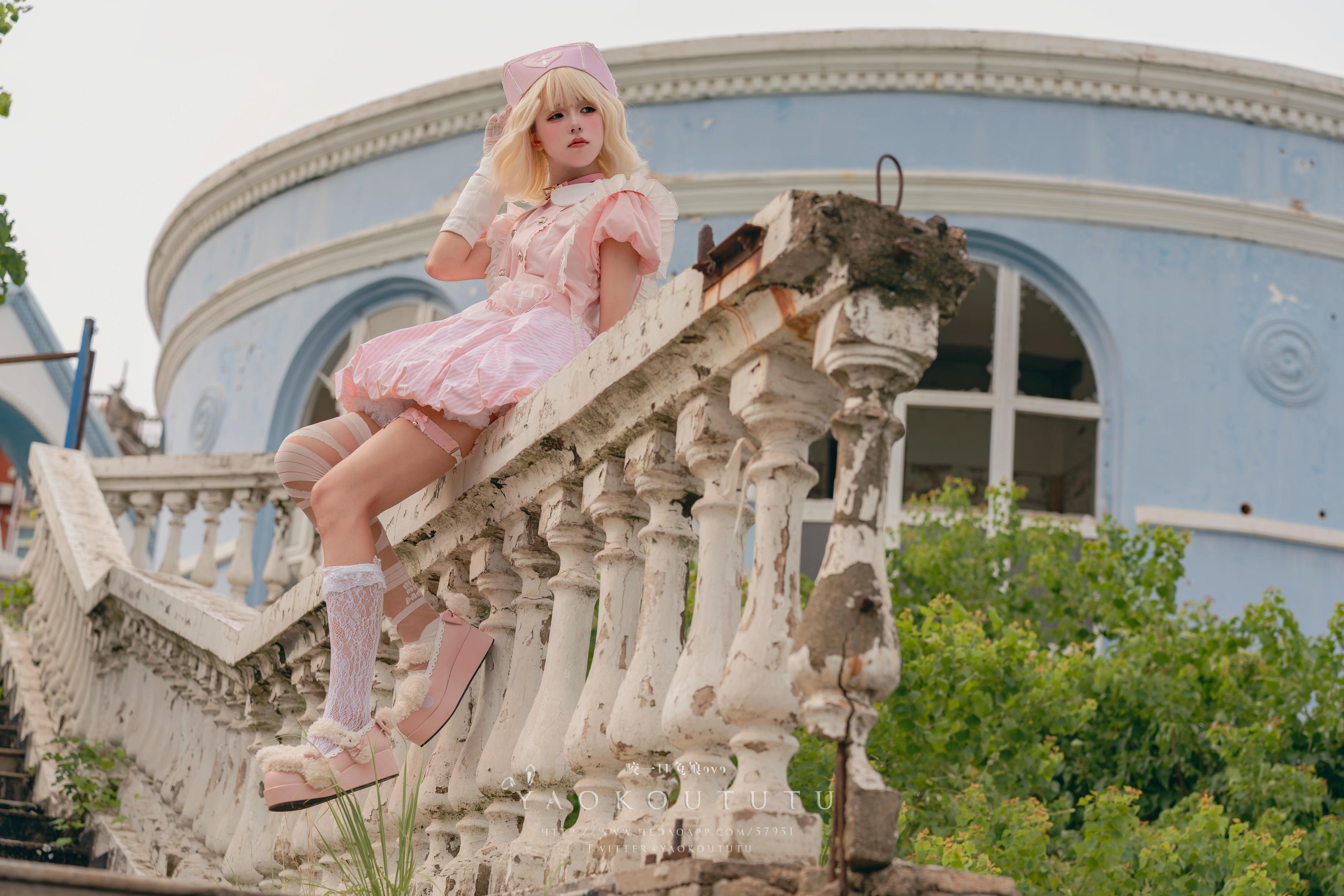 黏黏团子兔 NO.084 咬一口兔娘ovo 八月订阅『遗失病栋』小花仙 [53P1V 1GB]_第1集