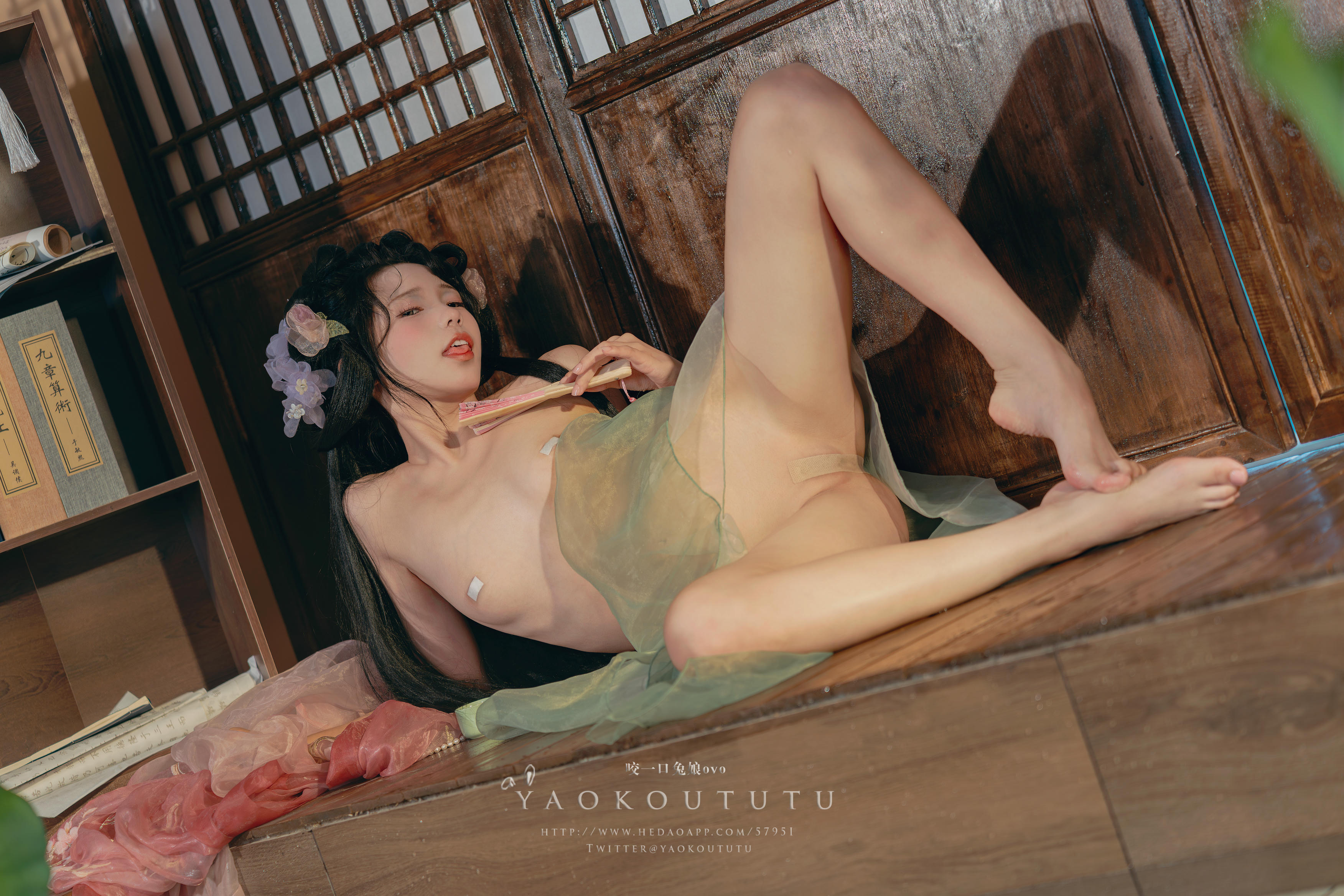 黏黏团子兔 NO.086 咬一口兔娘ovo 八月订阅『醉倒荷塘边』游园惊梦 [49P1V 1.13GB]_第2集