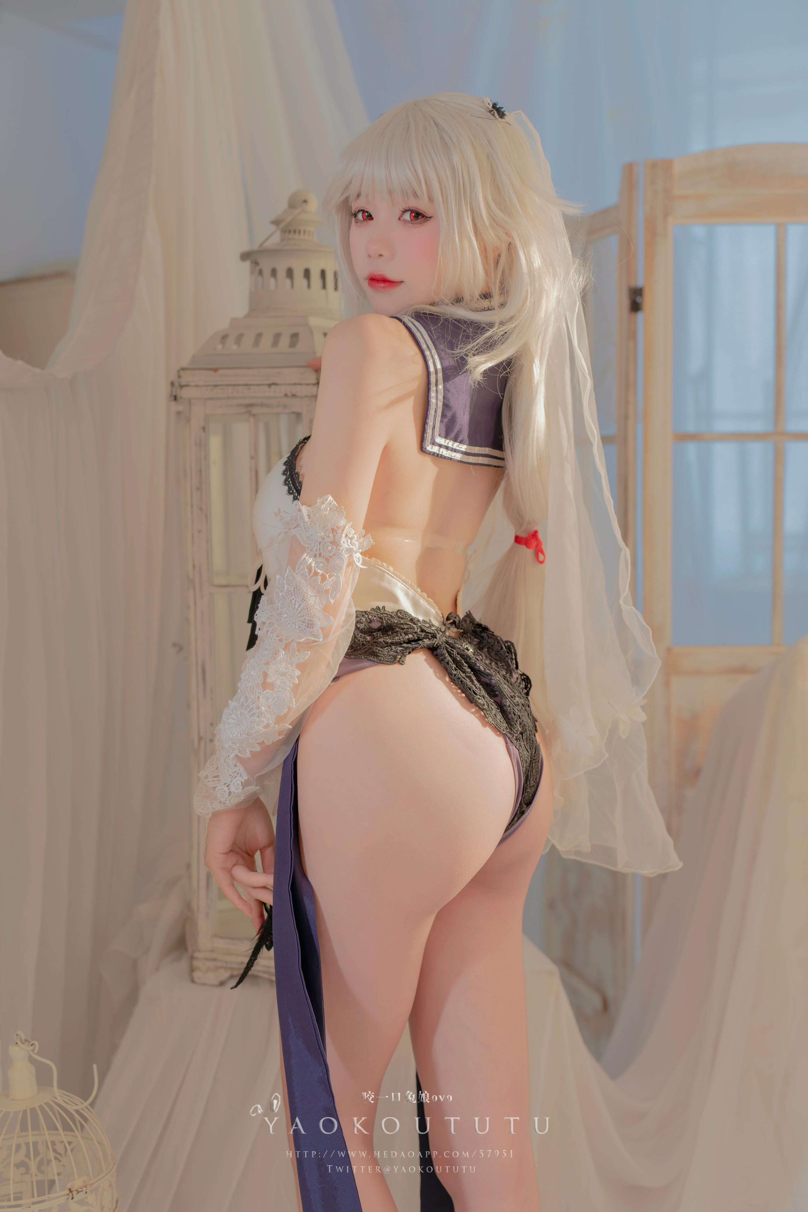 黏黏团子兔 NO.097 咬一口兔娘ovo 九月T3专属特典『梳妆的大小姐-可畏』[57P 925MB]_第2集