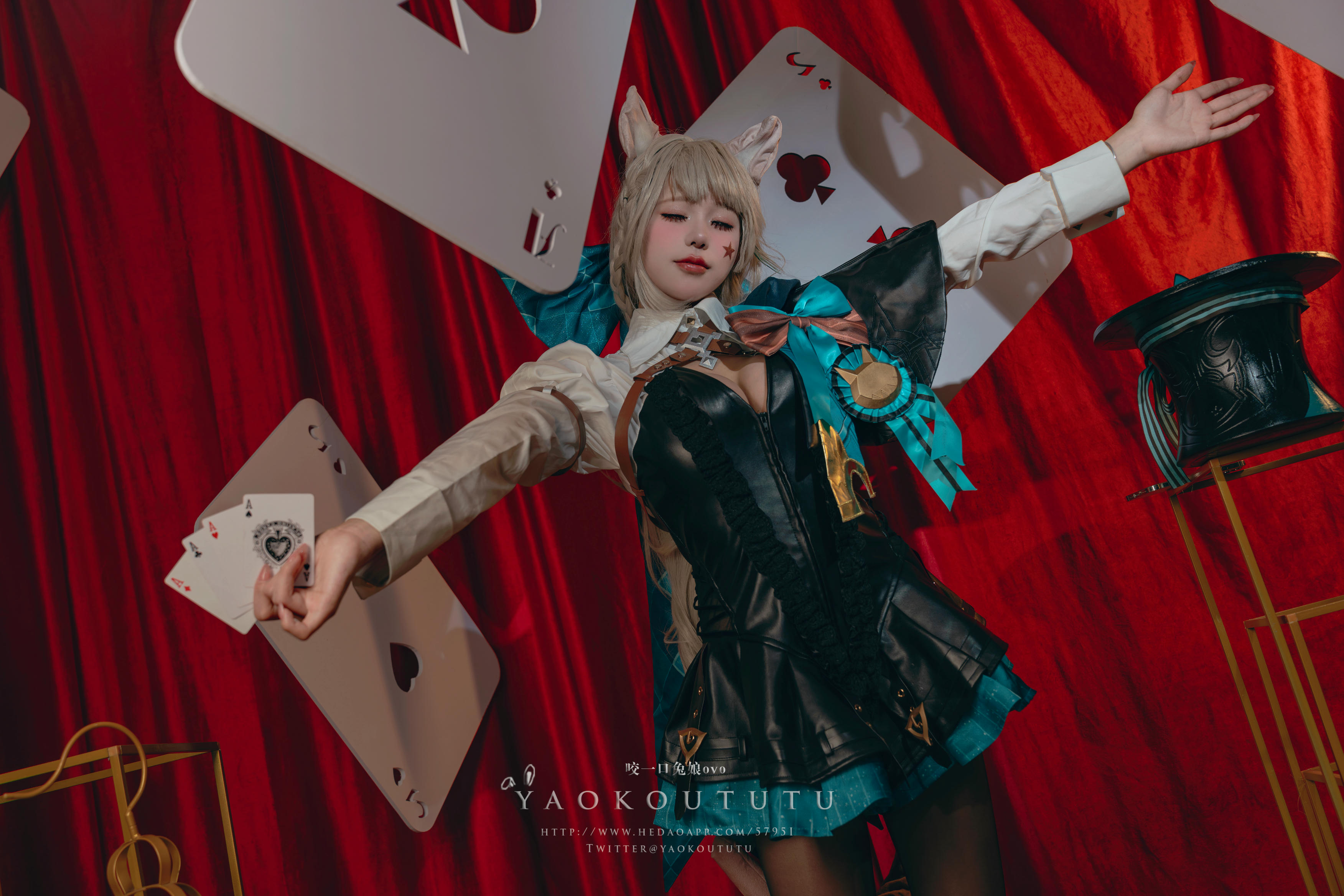 黏黏团子兔 NO.099 咬一口兔娘ovo『兔兔班车』No.4琳妮特 [40P1V-625MB]_第1集