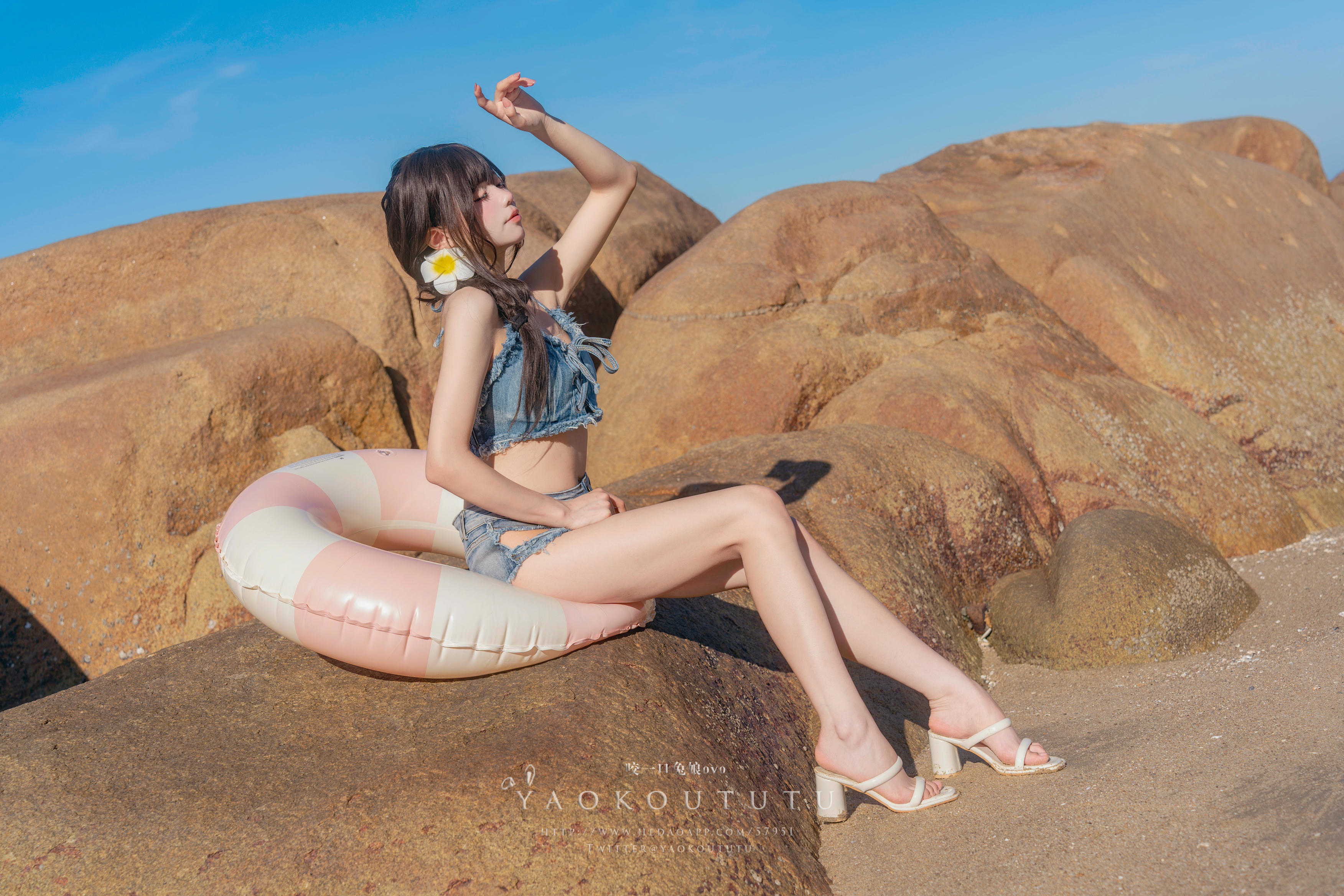 黏黏团子兔 NO.101 咬一口兔娘ovo『海の夏日』Shotgun [83P1V 1.44GB]_第3集