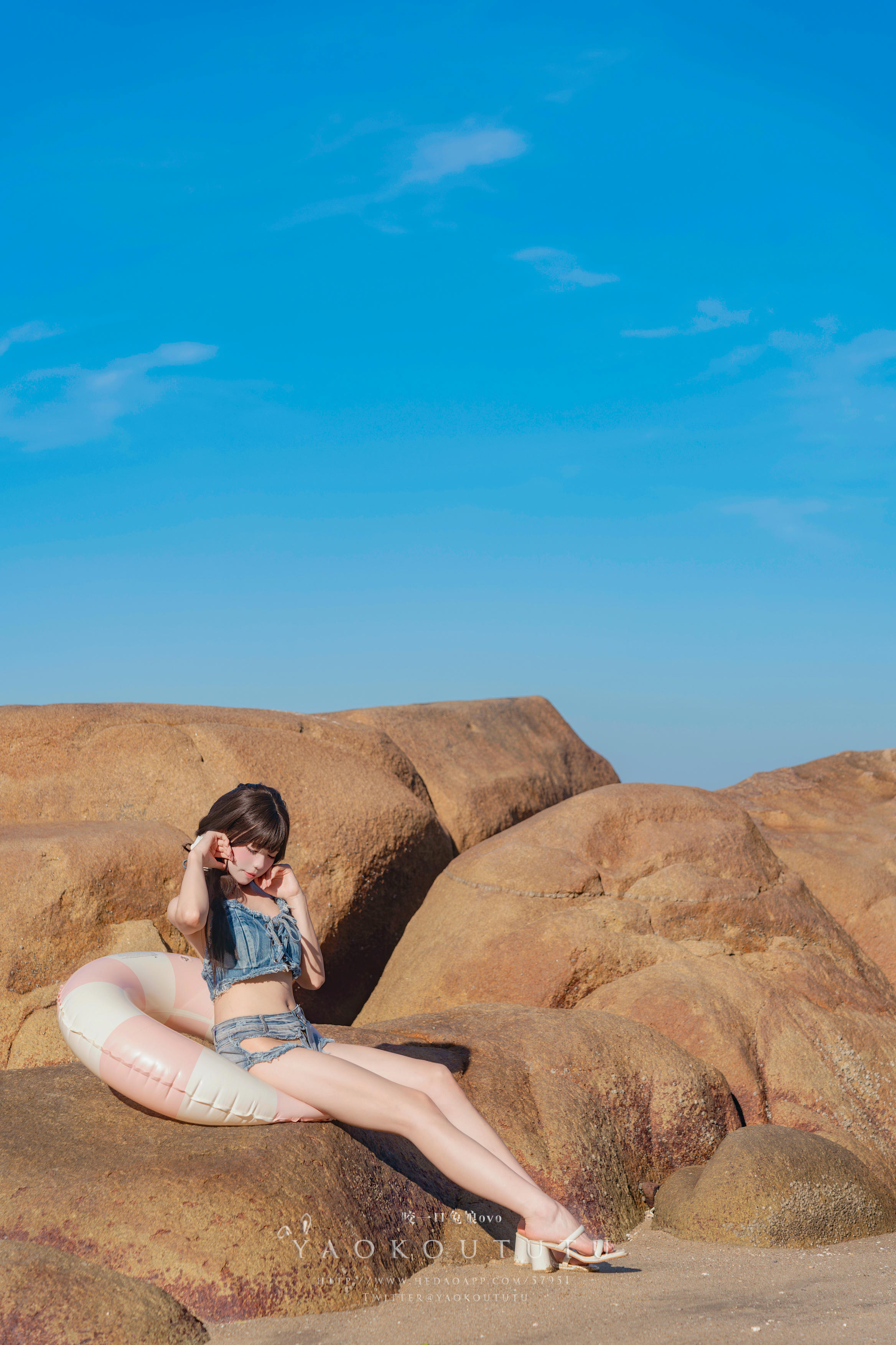 黏黏团子兔 NO.101 咬一口兔娘ovo『海の夏日』Shotgun [83P1V 1.44GB]_第3集