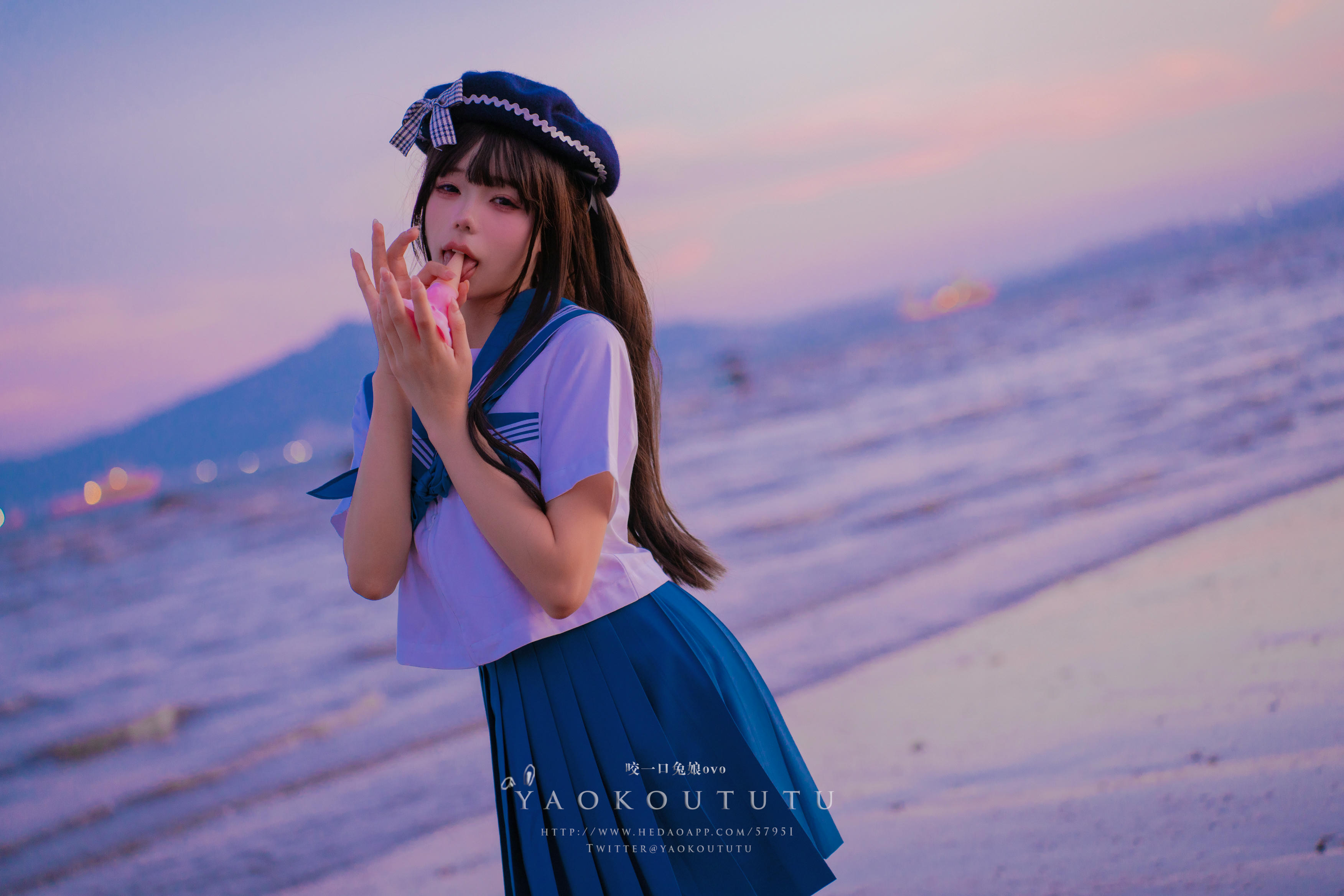 黏黏团子兔 NO.104 咬一口兔娘ovo『体操部课后活动』小剧场 [67P1V 1.44GB]_第2集