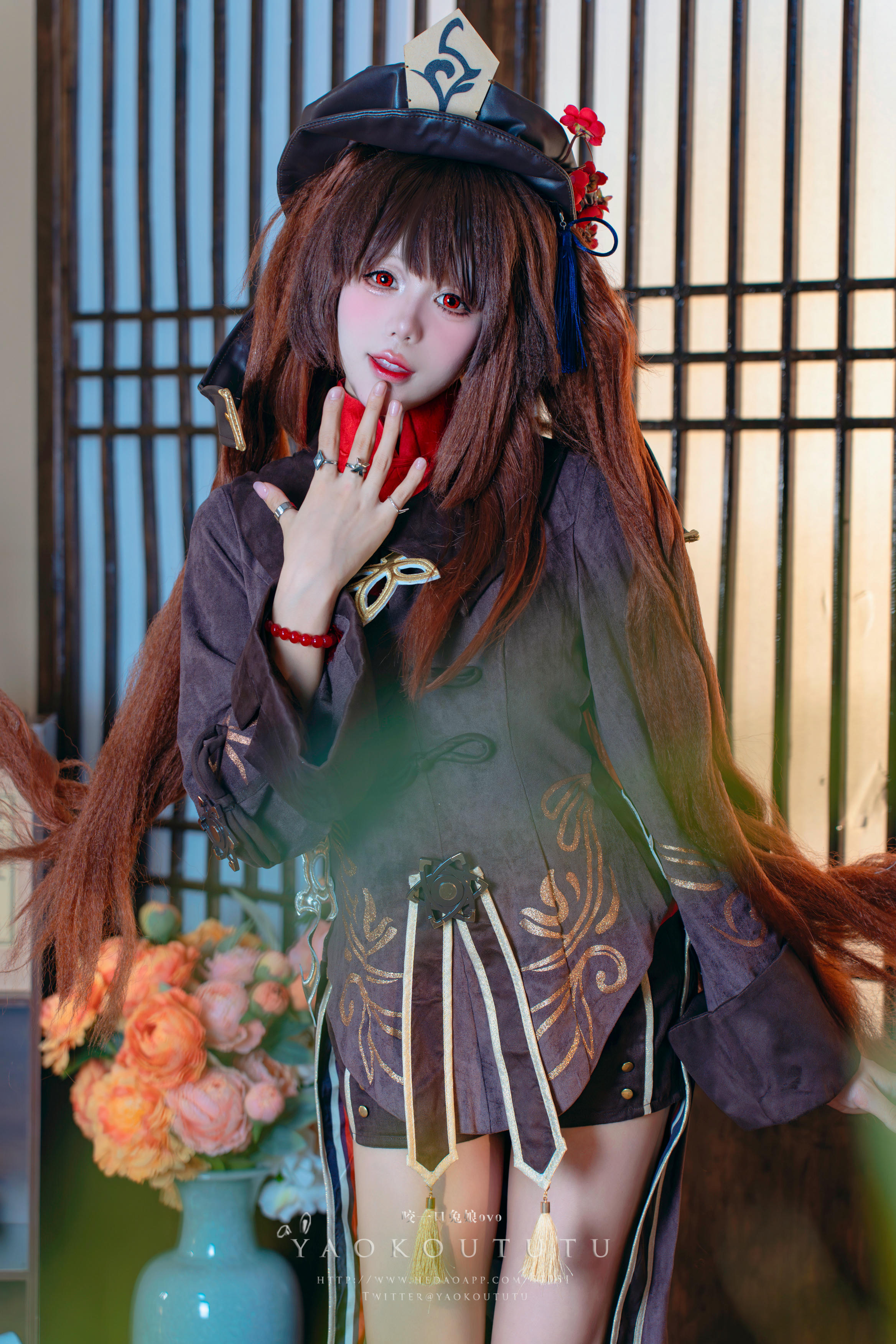 黏黏团子兔 NO.108 咬一口兔娘ovo 往生堂堂主胡桃&ミチノチモシーキミノキモチ [66P1V-1.51G]_第1集