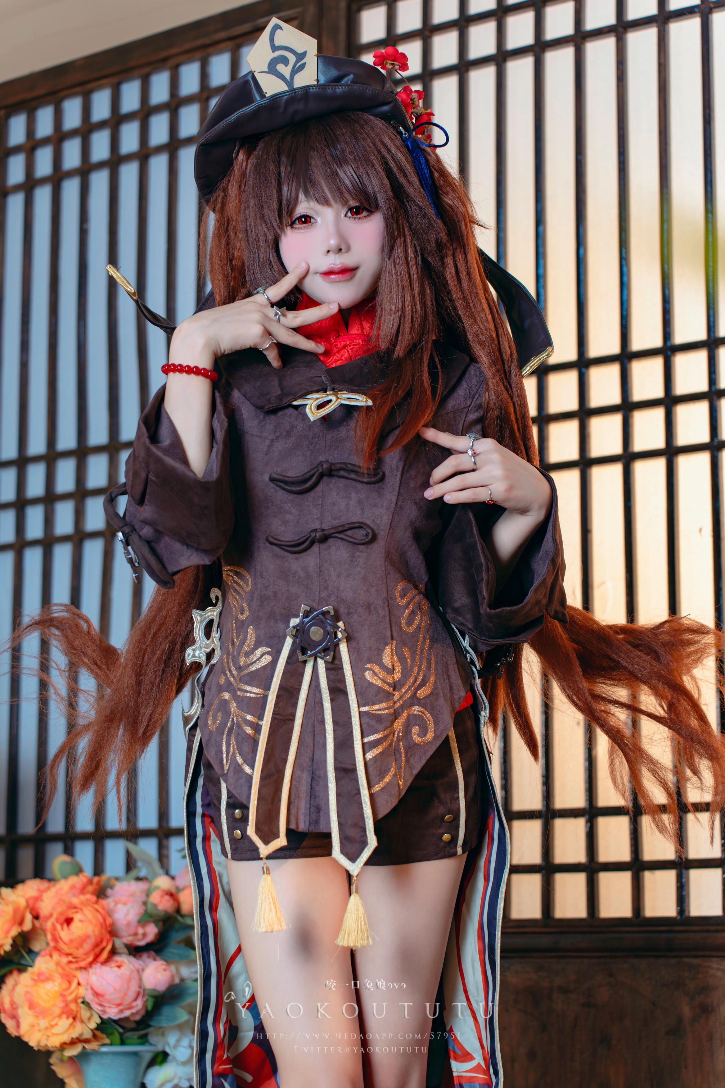 黏黏团子兔 NO.108 咬一口兔娘ovo 往生堂堂主胡桃&ミチノチモシーキミノキモチ [66P1V-1.51G]_第1集