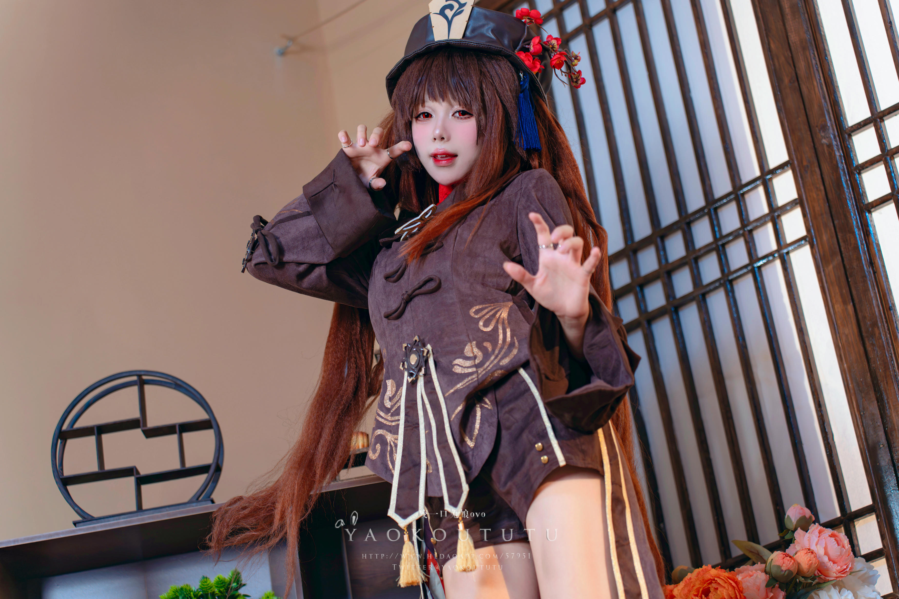 黏黏团子兔 NO.108 咬一口兔娘ovo 往生堂堂主胡桃&ミチノチモシーキミノキモチ [66P1V-1.51G]_第1集