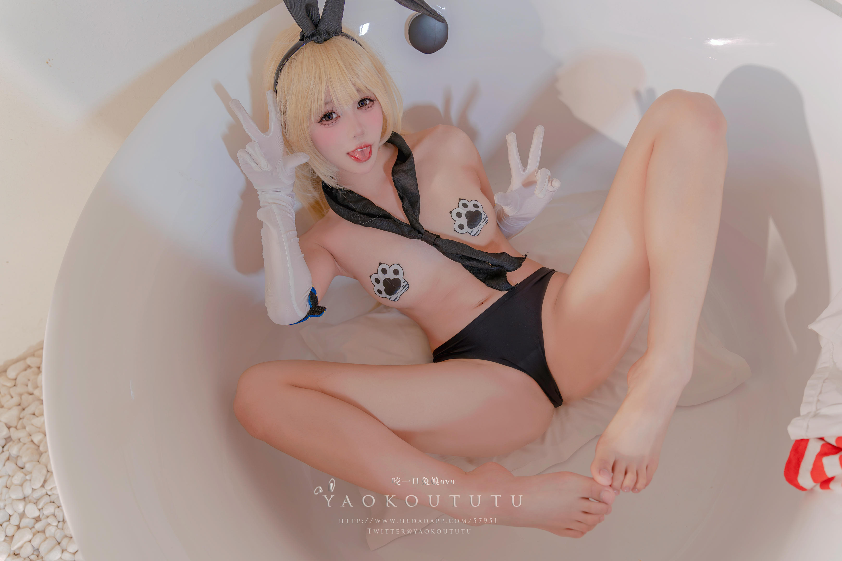 黏黏团子兔 NO.113 咬一口兔娘ovo 十月订阅『岛风的修整』Twice [74P1V 1.35GB]_第4集