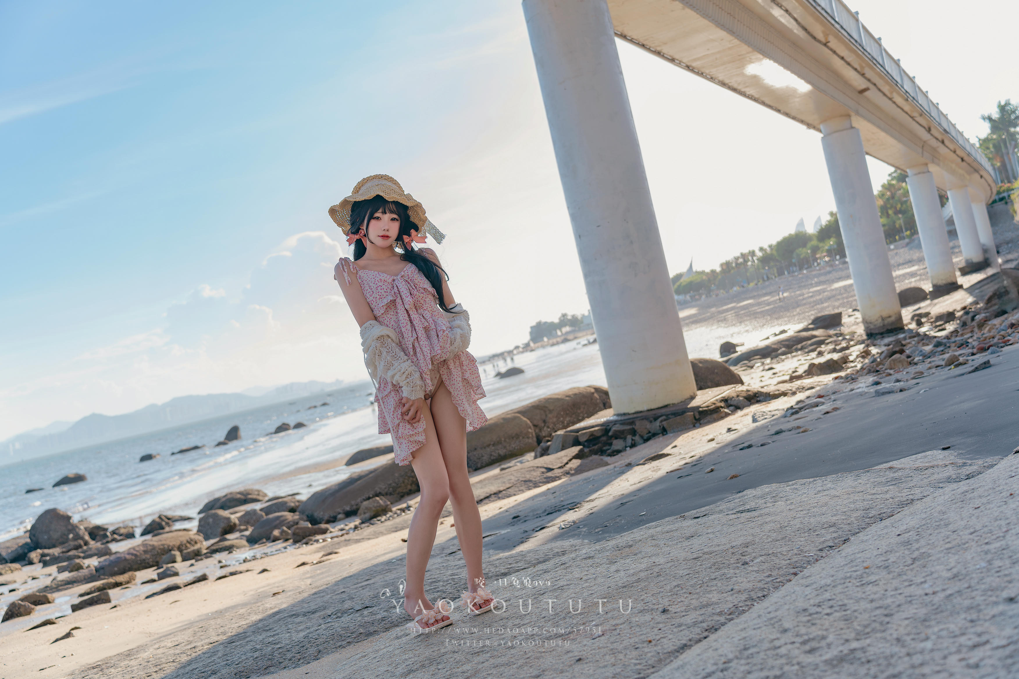 黏黏团子兔 NO.114 咬一口兔娘ovo 十月订阅『邻家小妹』日不落 [62P1V 1.23GB]_第1集