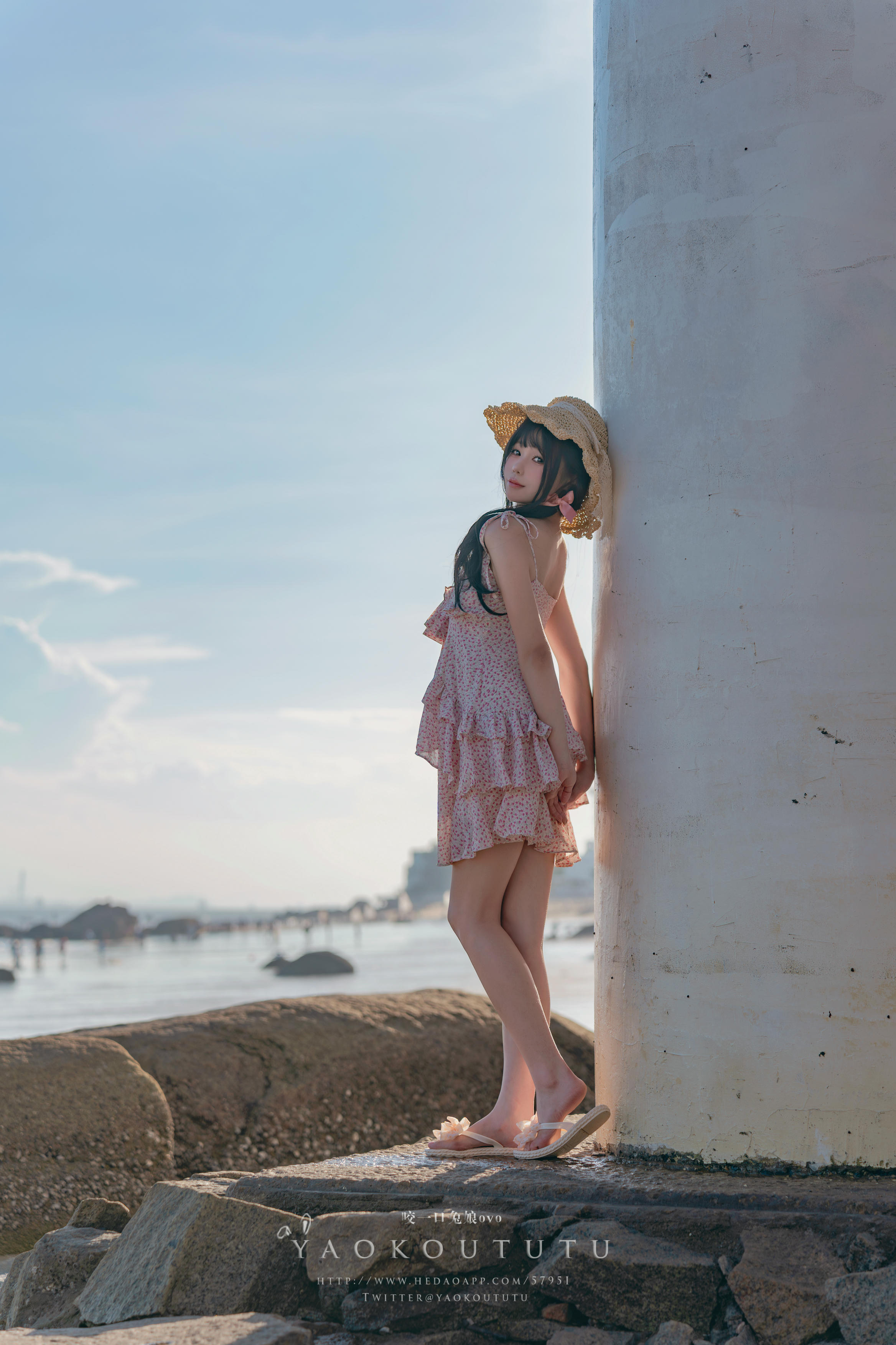 黏黏团子兔 NO.114 咬一口兔娘ovo 十月订阅『邻家小妹』日不落 [62P1V 1.23GB]_第2集