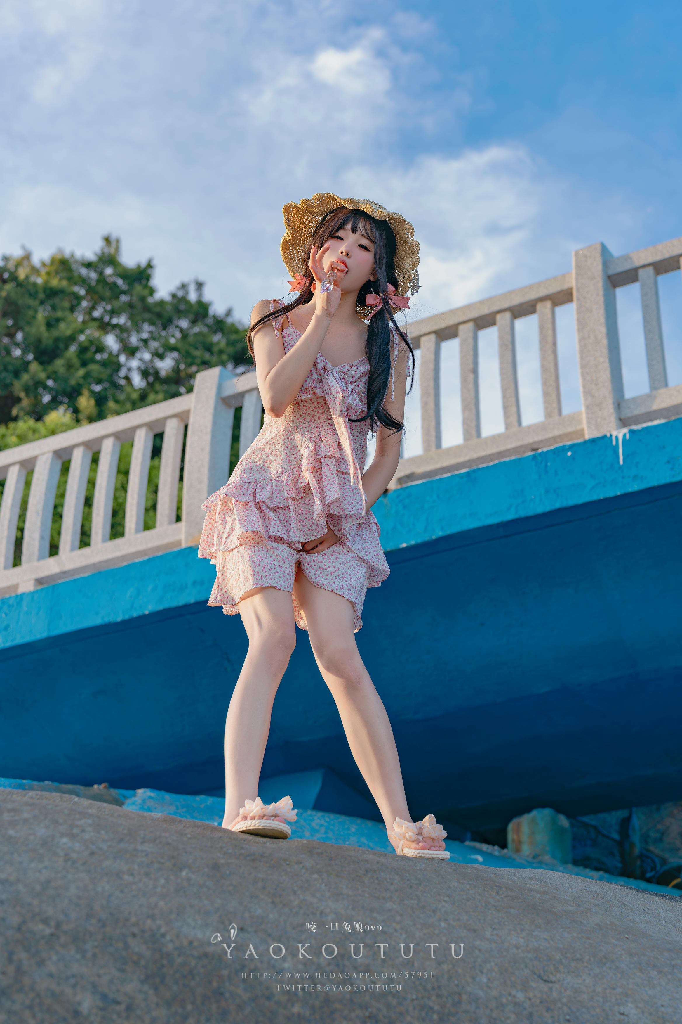 黏黏团子兔 NO.114 咬一口兔娘ovo 十月订阅『邻家小妹』日不落 [62P1V 1.23GB]_第3集