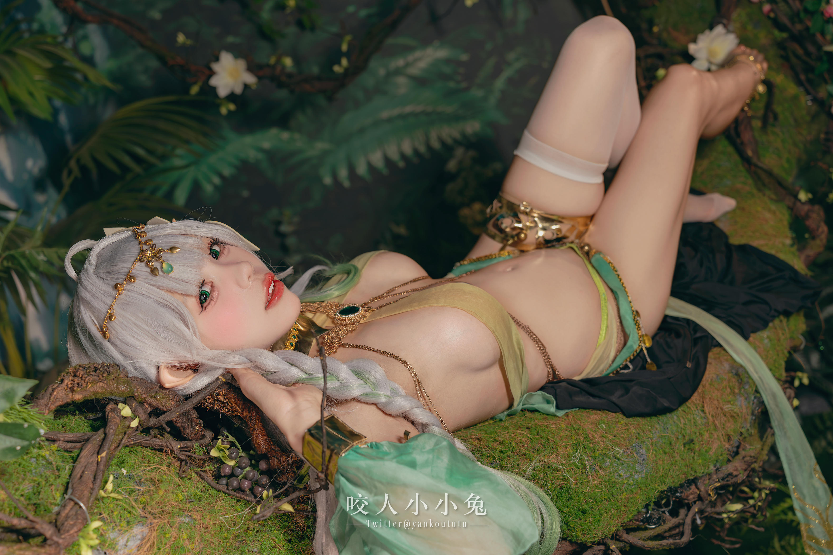 黏黏团子兔 NO.120 咬人小小兔 被遗忘的大慈树王&大摆锤 [74P1V-1.47G]_第1集