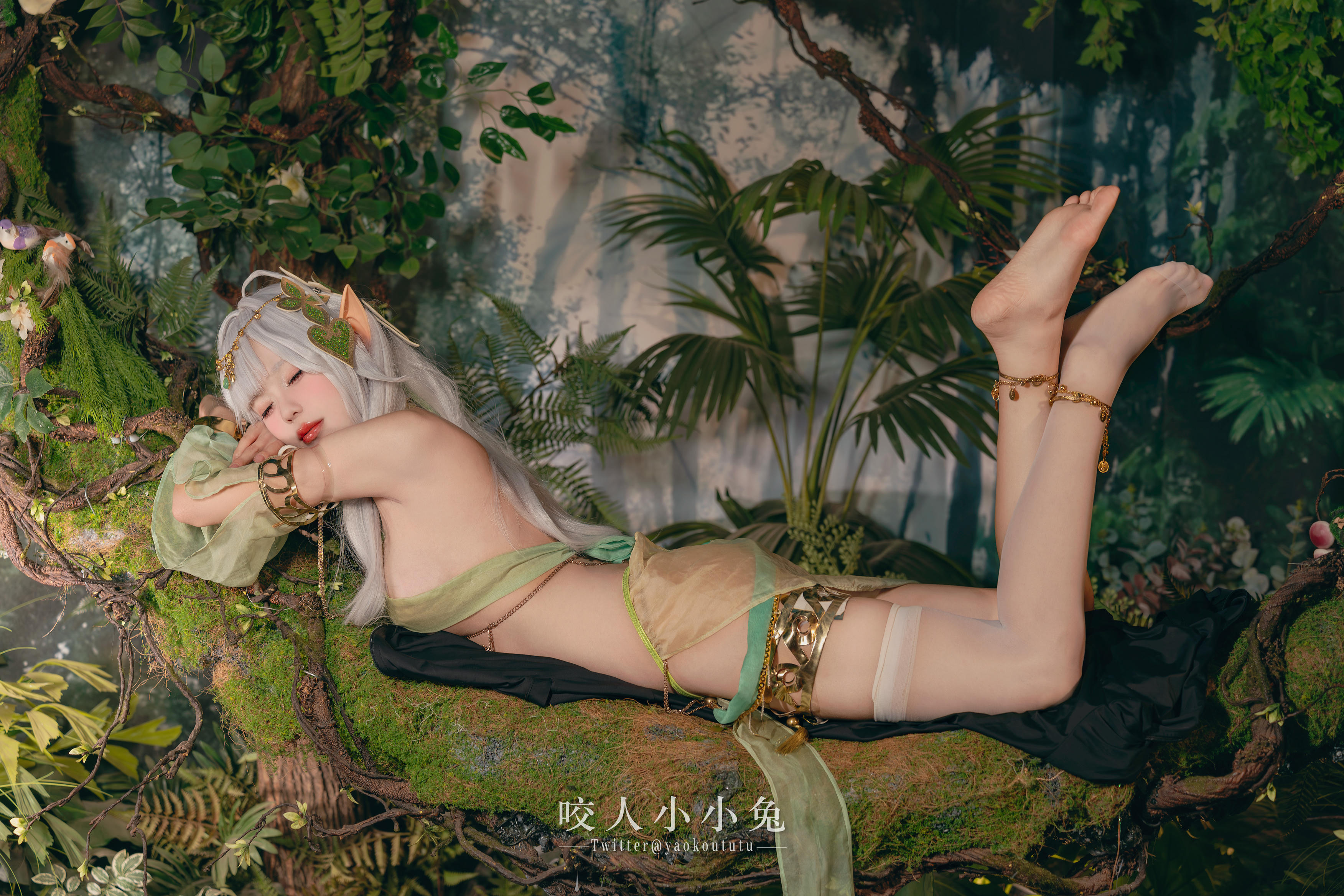 黏黏团子兔 NO.120 咬人小小兔 被遗忘的大慈树王&大摆锤 [74P1V-1.47G]_第1集