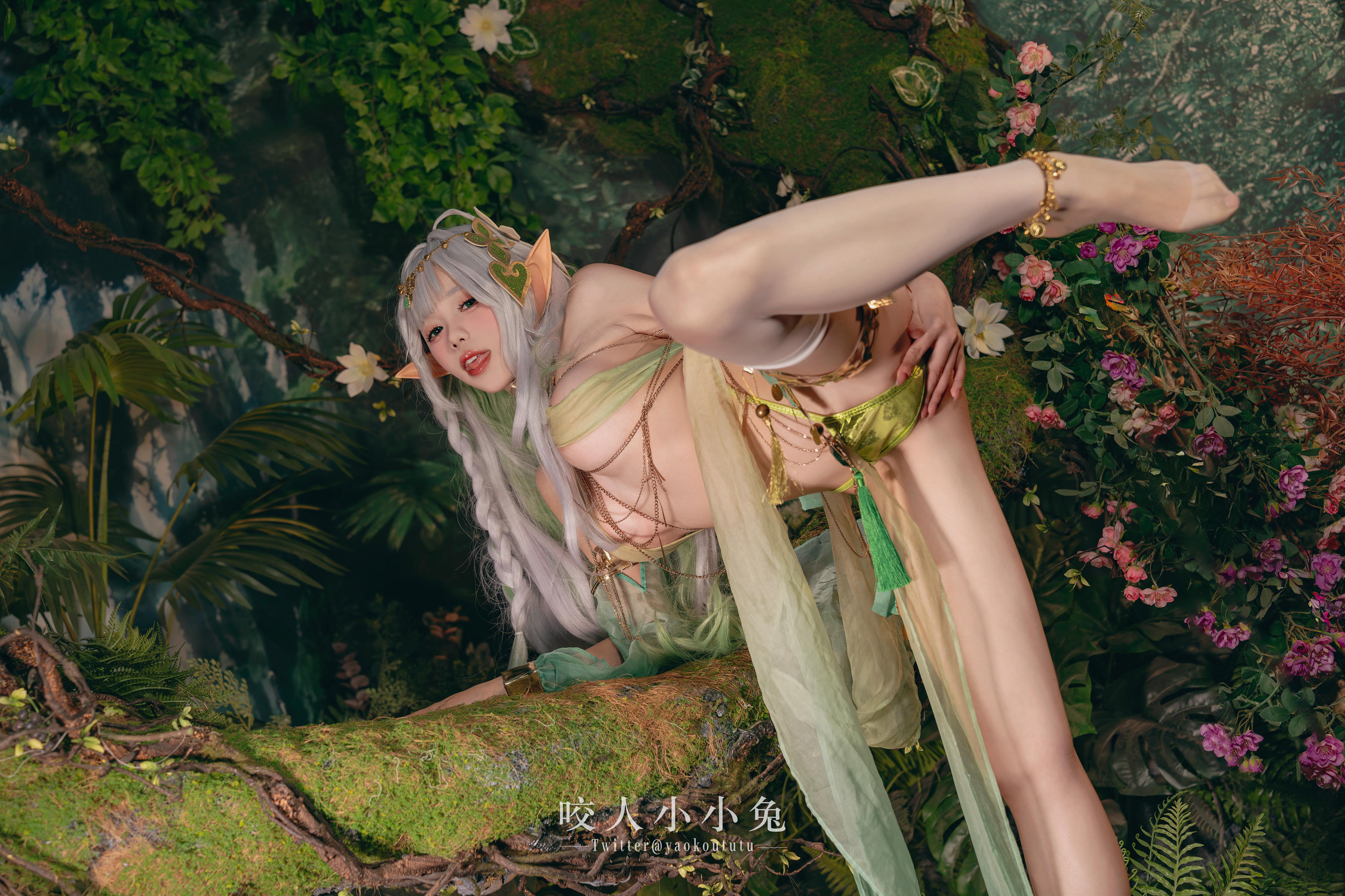 黏黏团子兔 NO.120 咬人小小兔 被遗忘的大慈树王&大摆锤 [74P1V-1.47G]_第2集