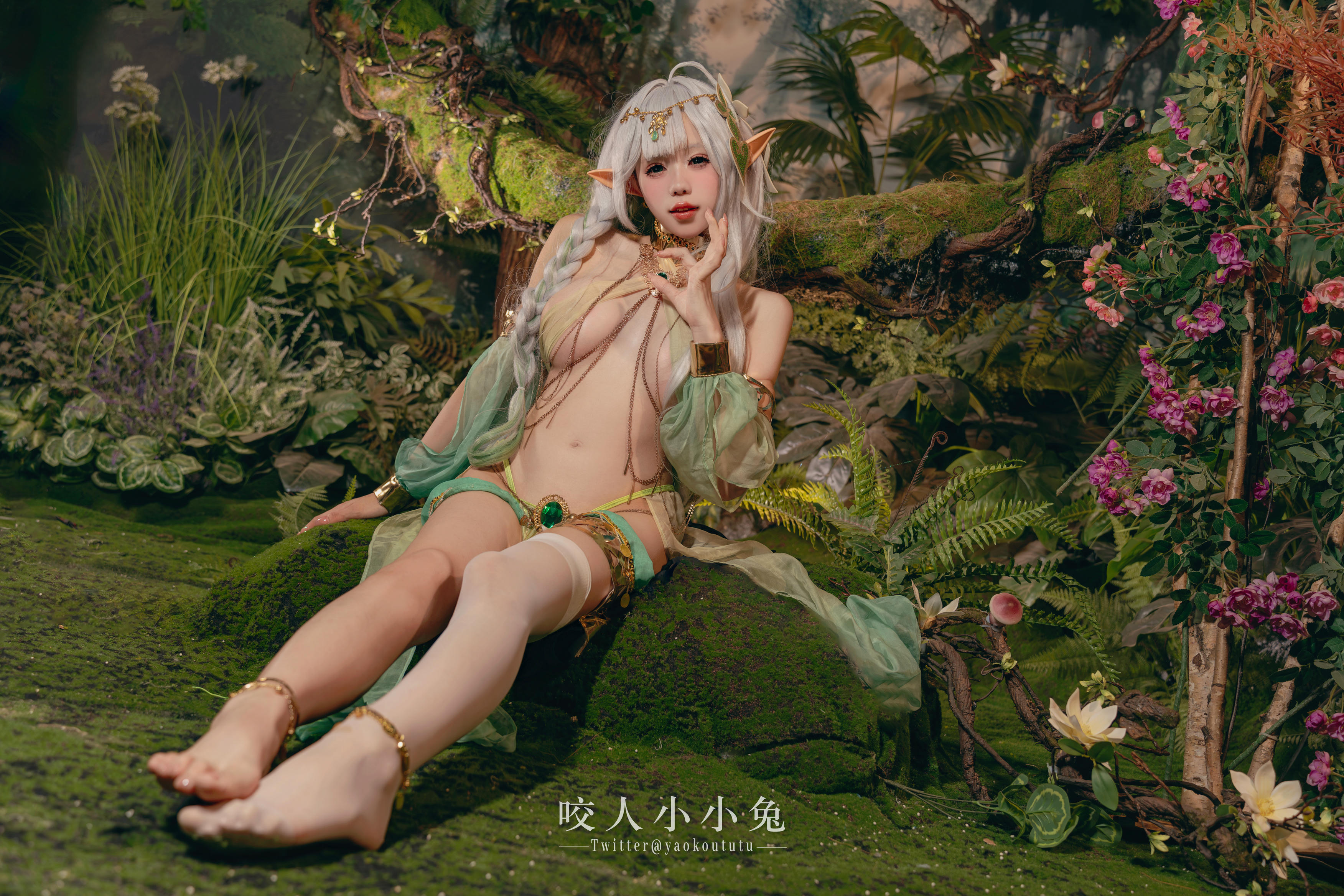 黏黏团子兔 NO.120 咬人小小兔 被遗忘的大慈树王&大摆锤 [74P1V-1.47G]_第2集