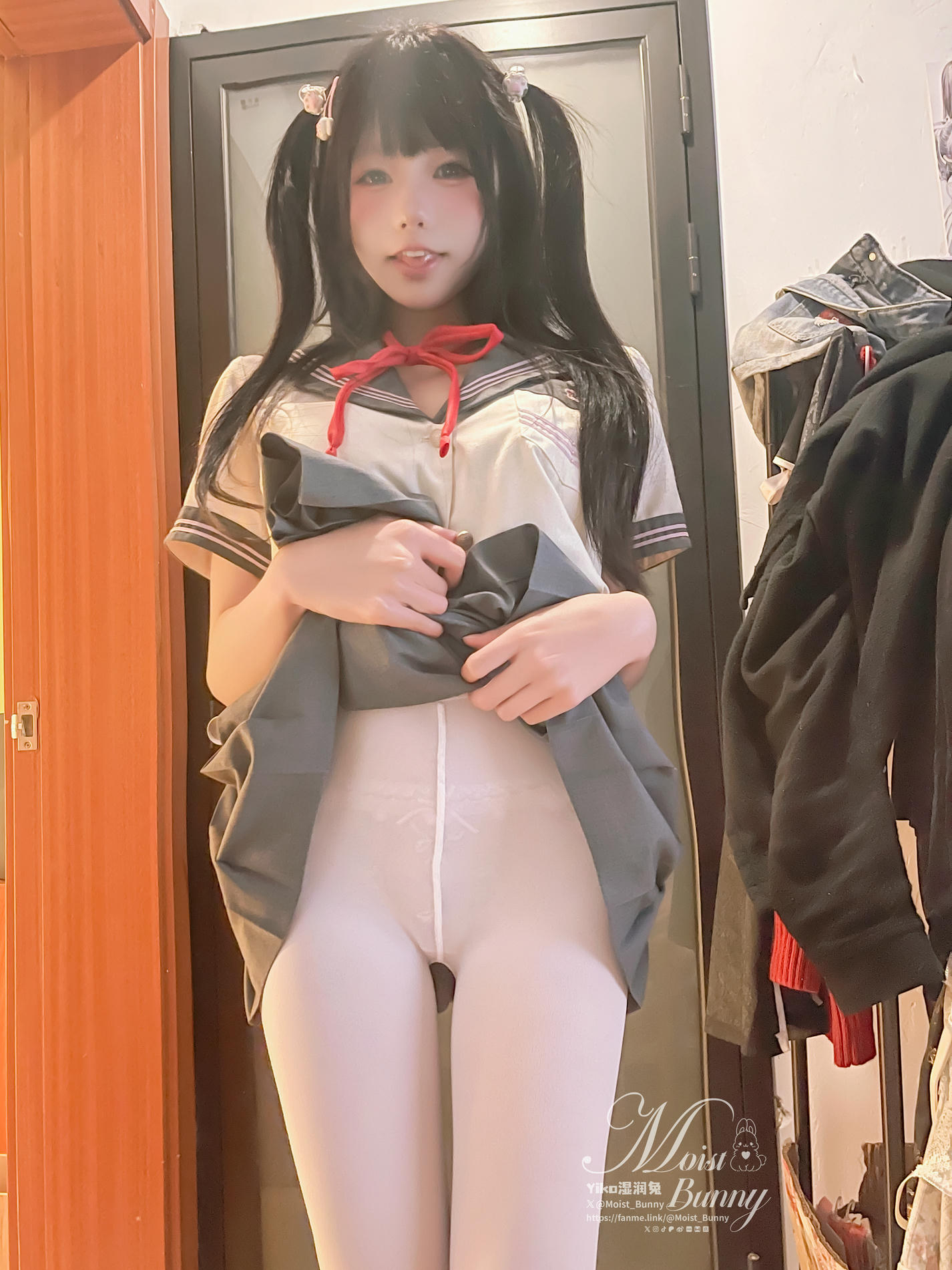 Yiko湿润兔 NO.204 24.12月作品『地铁萌妹』[165P 1V-1.92G]_第5集