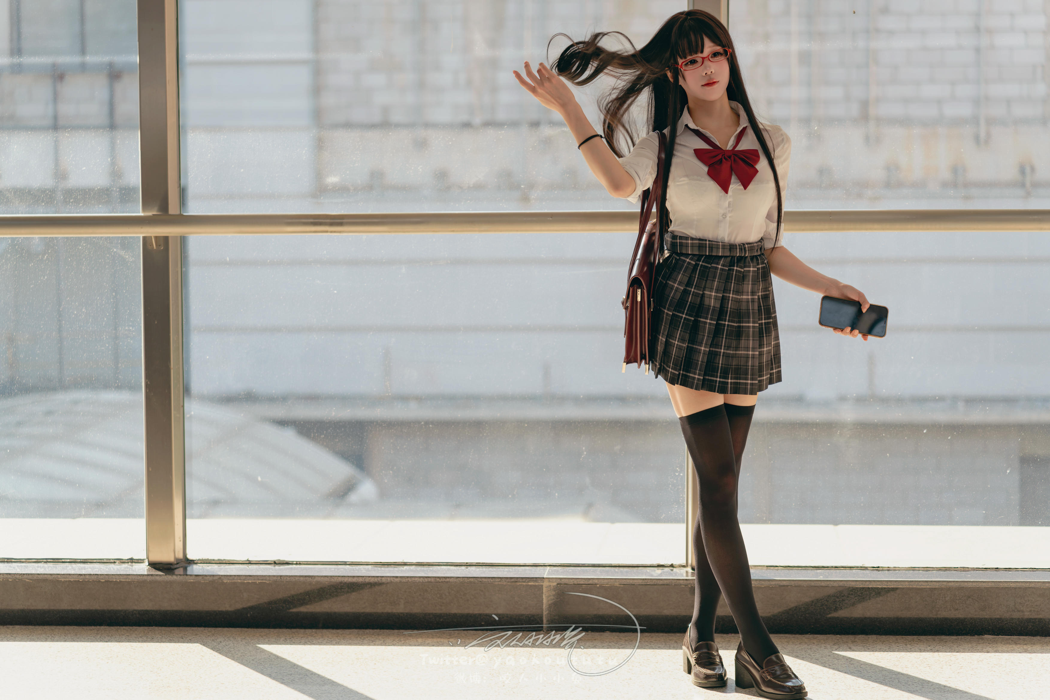 黏黏团子兔 NO.130 23十二月作品『电车惊魂』期待 [71P+1V 1.22GB]_第2集