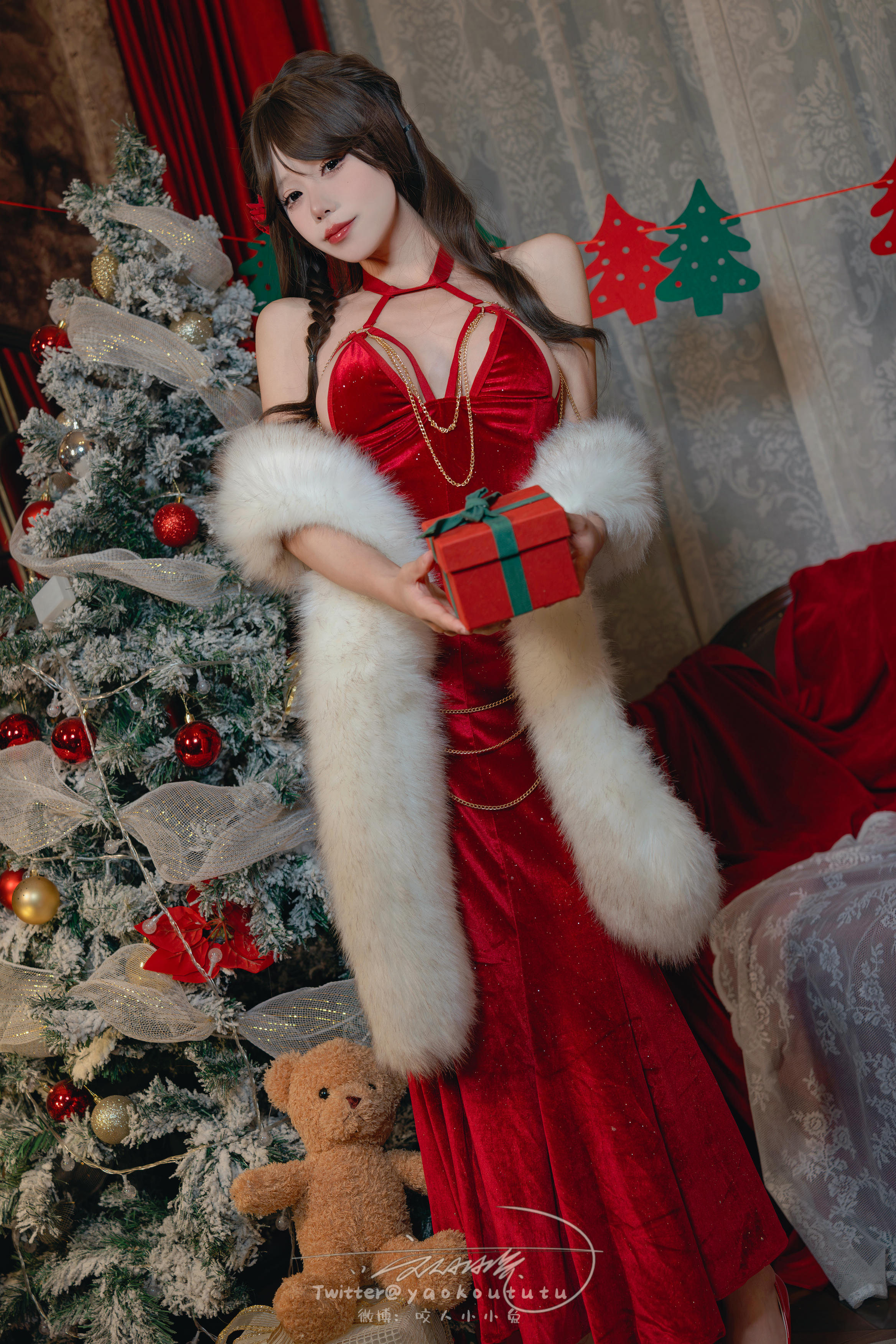 黏黏团子兔 NO.131 圣诞生日限定『兔兔的生日晚宴』『危险派对』 [50P+1V／1.25GB]_第3集