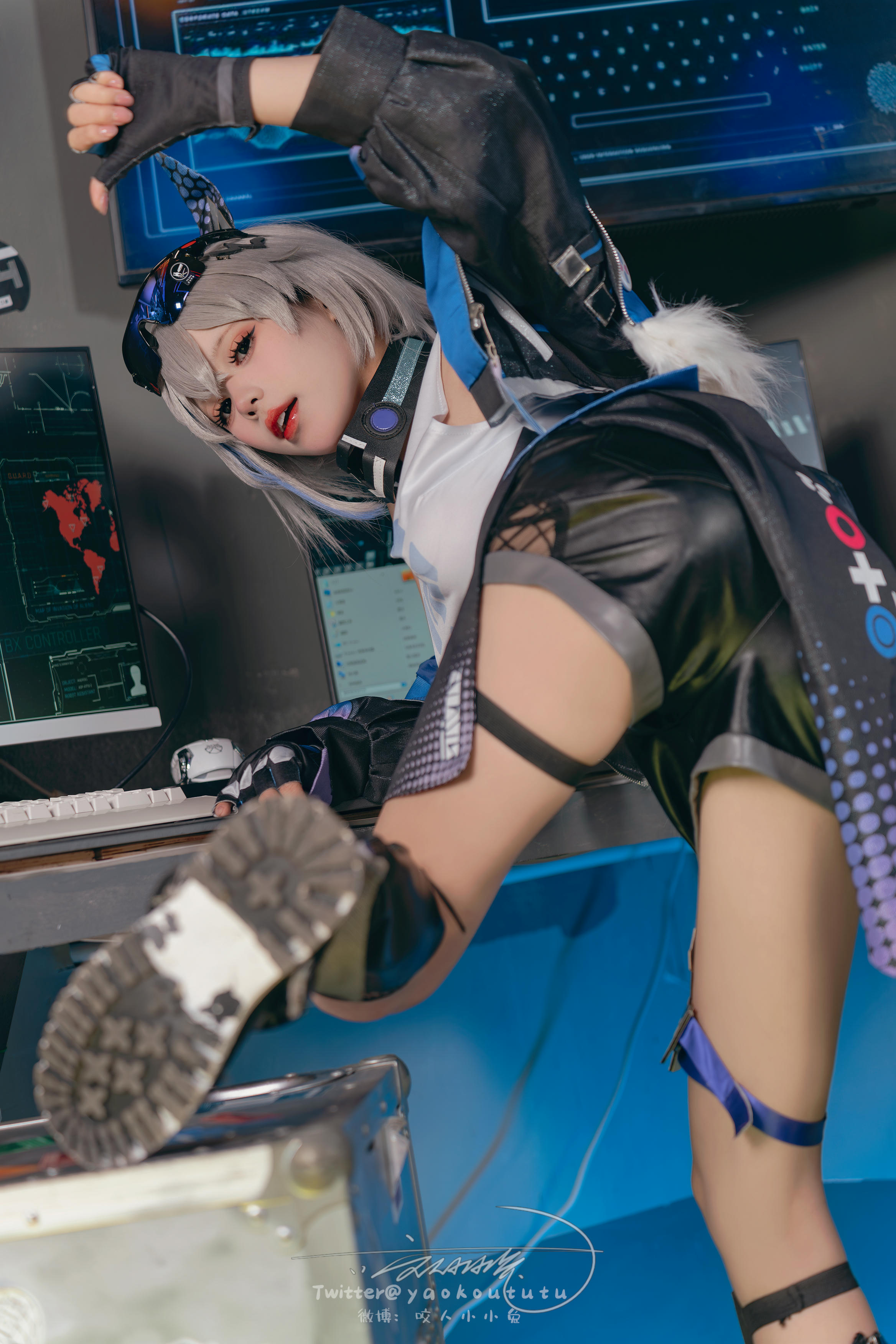 黏黏团子兔 NO.132 咬人小小兔 2401月作品『崩铁·银狼』 Gentleman [71P1V 1.44GB]_第2集