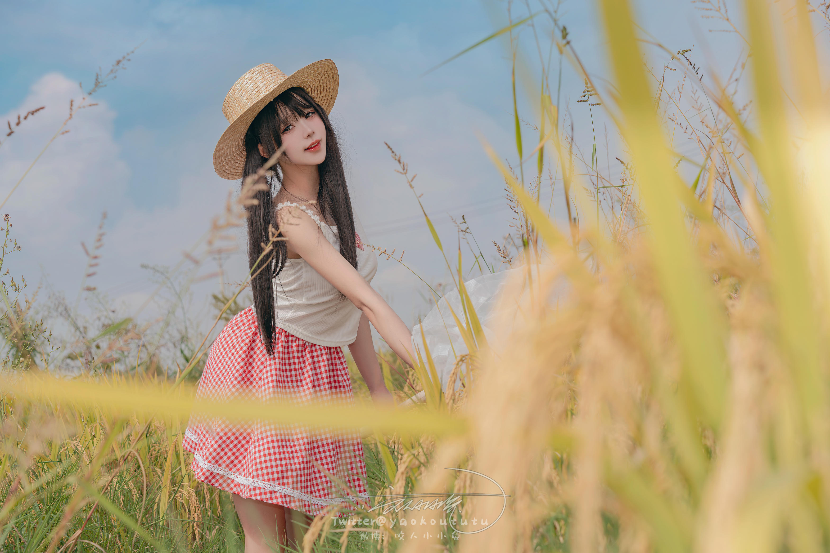 黏黏团子兔 NO.134 咬人小小兔 2401月作品『稻香』盛夏好声音 [71P1V 1.56GB]_第1集