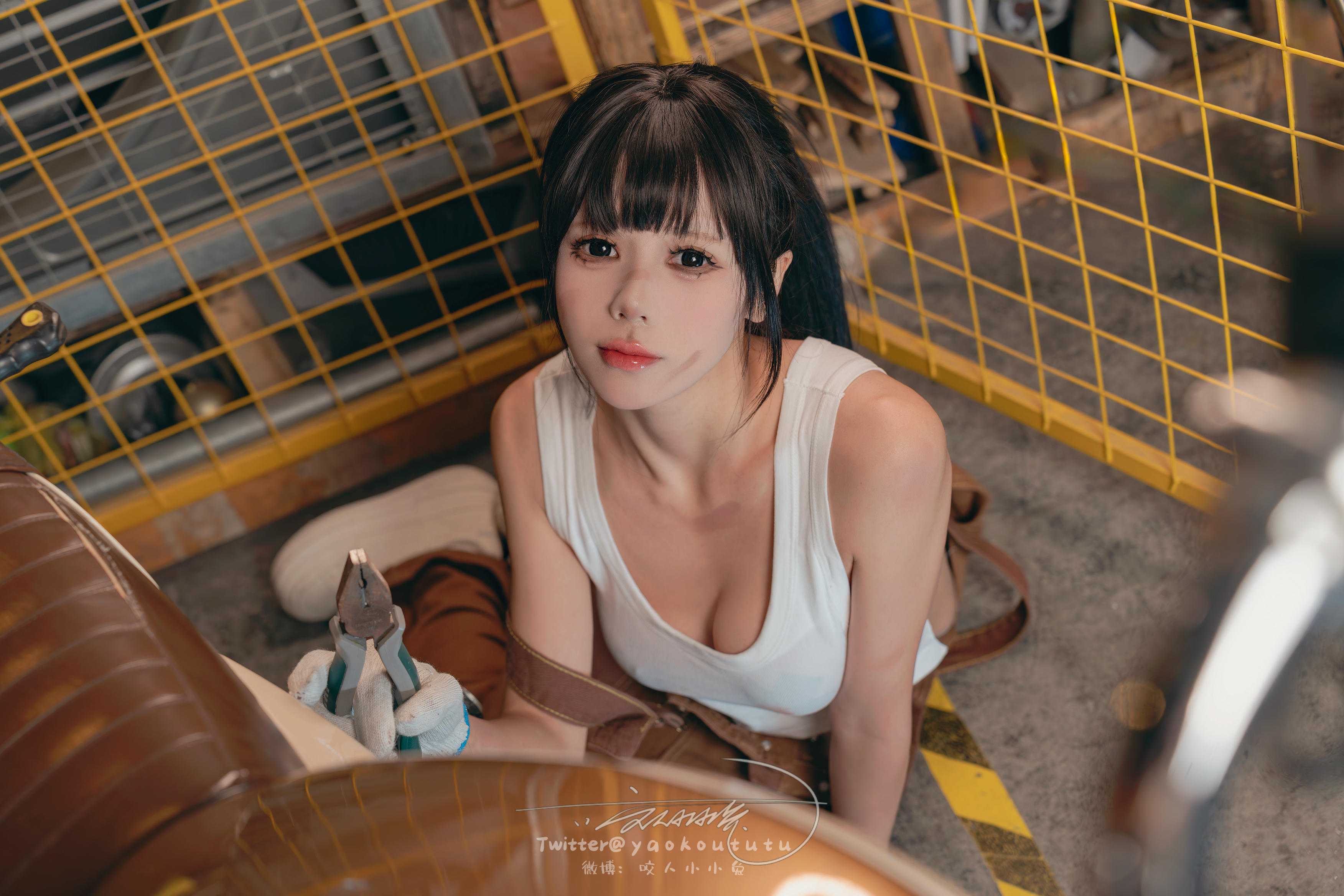 黏黏团子兔 NO.135 咬人小小兔 2401月作品『机车修理工』Shake it [70P+1V 1.53GB]_第2集