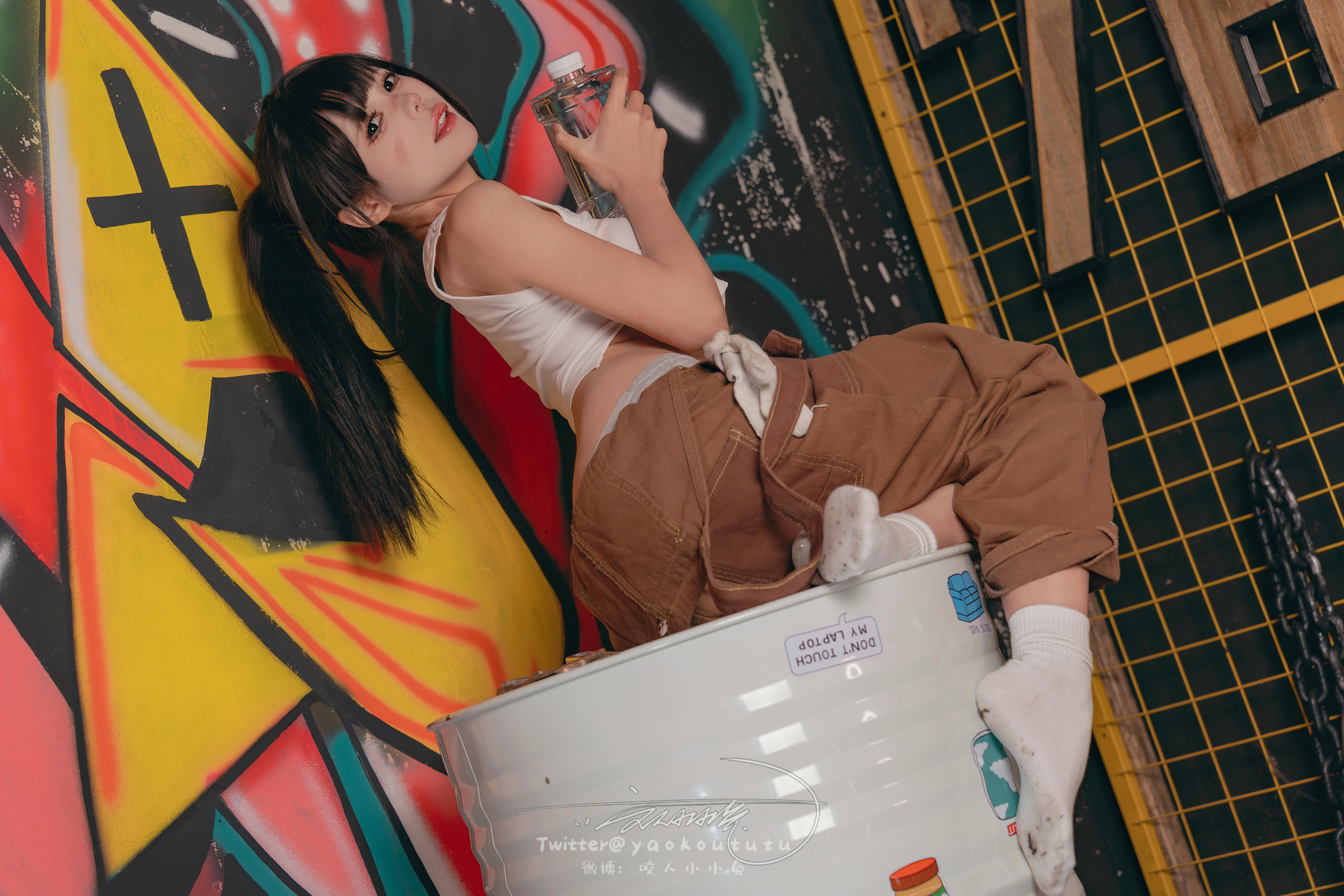 黏黏团子兔 NO.135 咬人小小兔 2401月作品『机车修理工』Shake it [70P+1V 1.53GB]_第3集