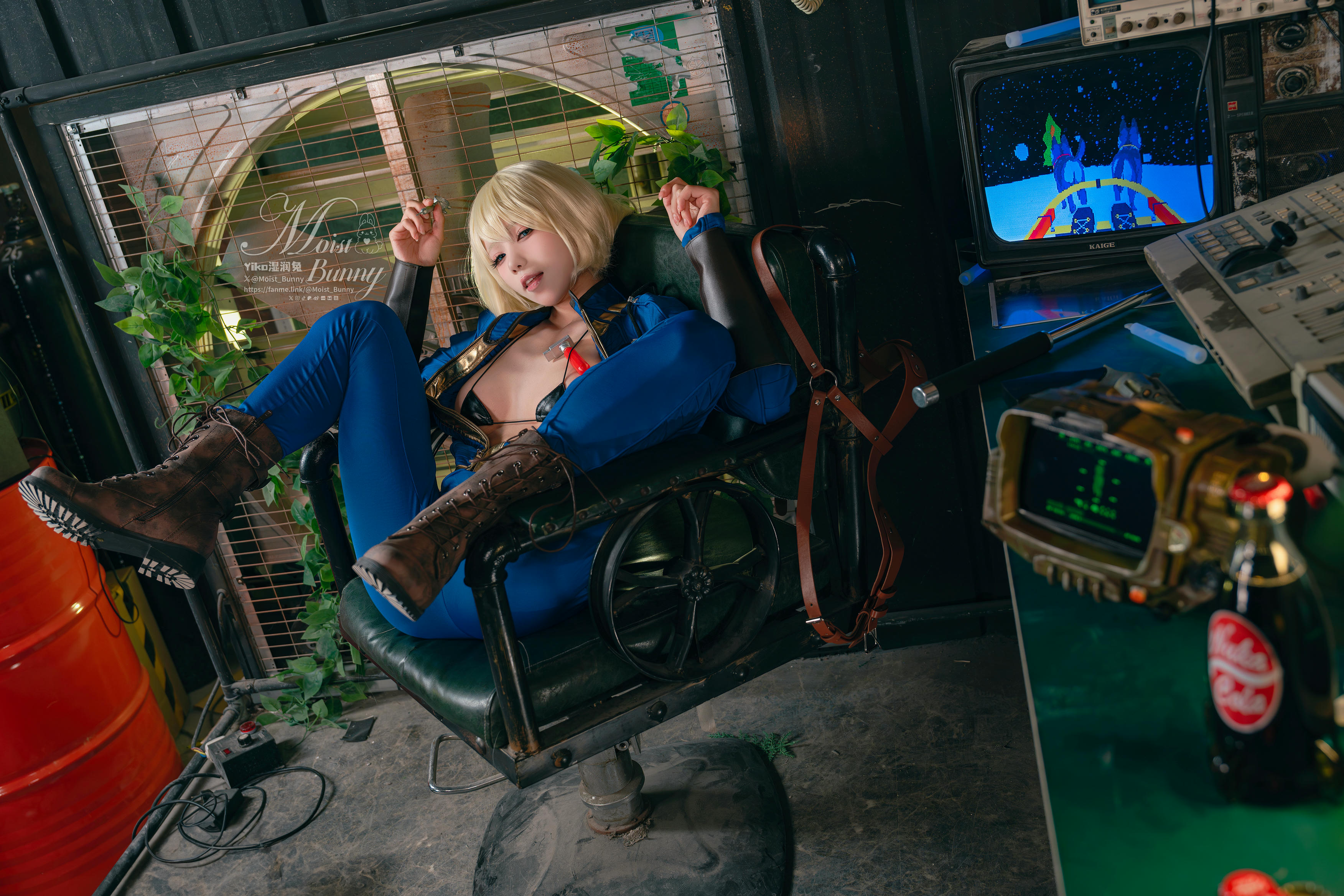 Yiko湿润兔 NO.205 24.12月作品『辐射 灰烬余生』[75P1V 1.51G]_第2集